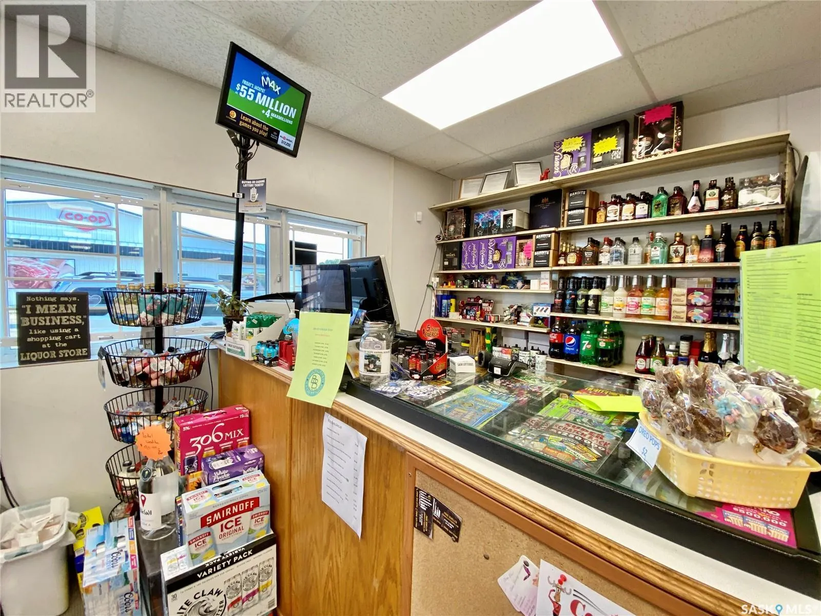 106 Vincent AVENUE W