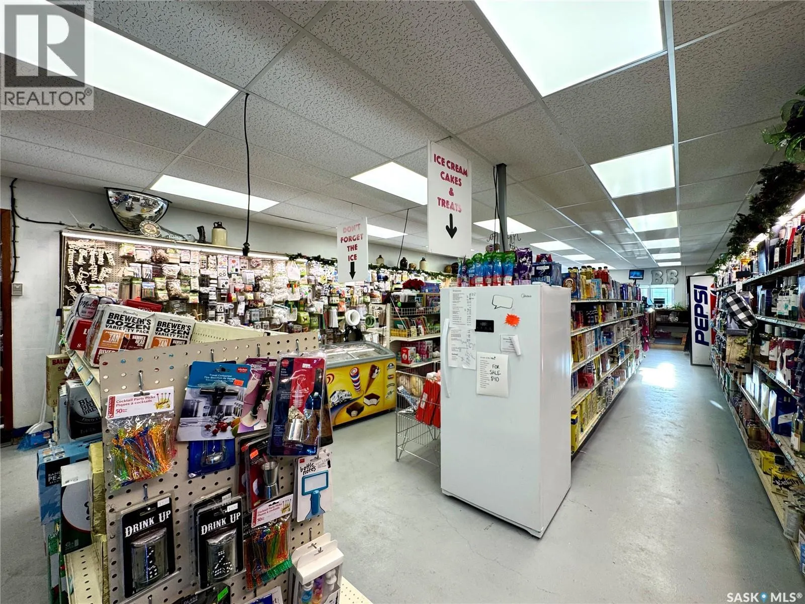 106 Vincent AVENUE W