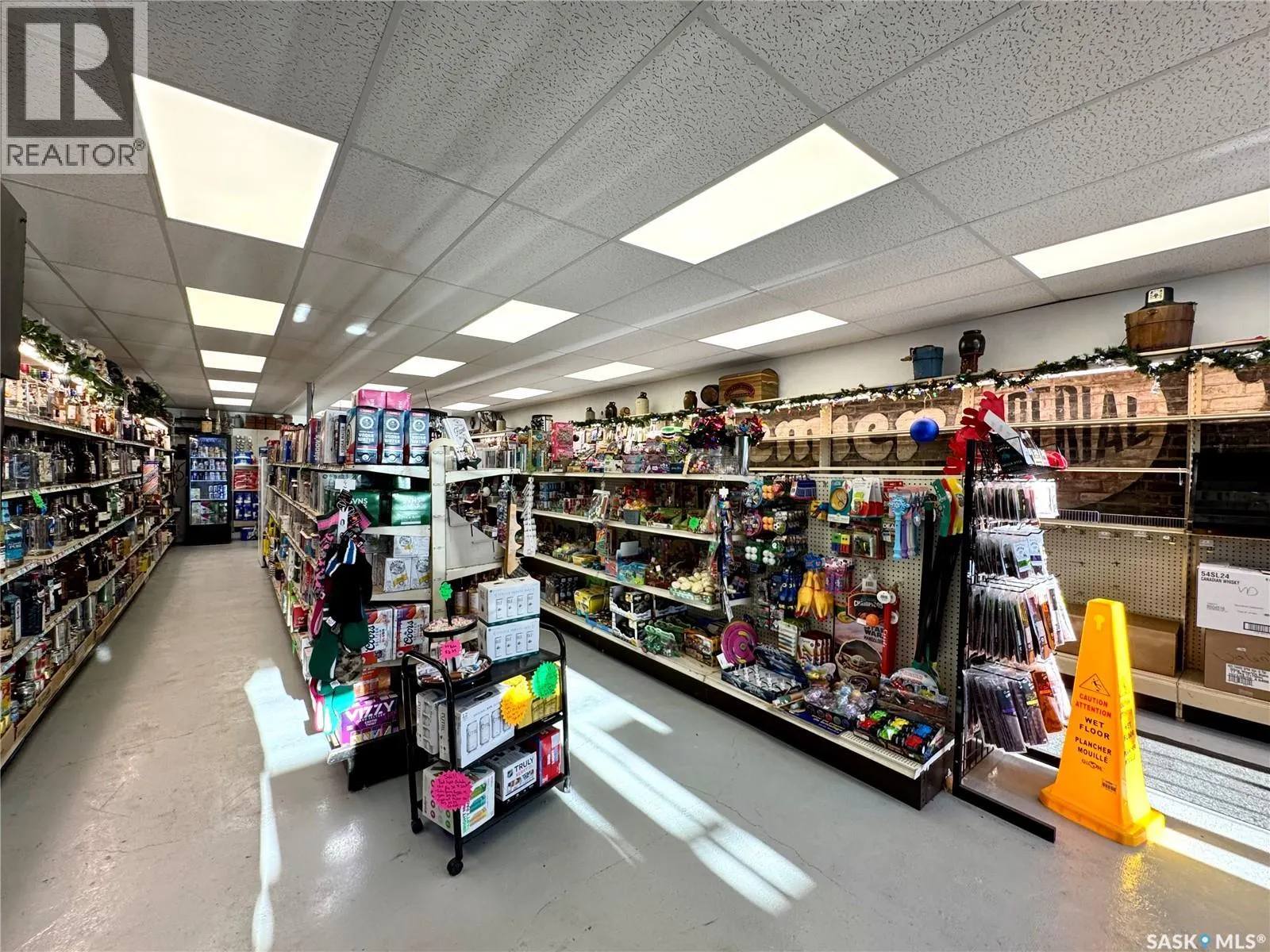 106 Vincent AVENUE W