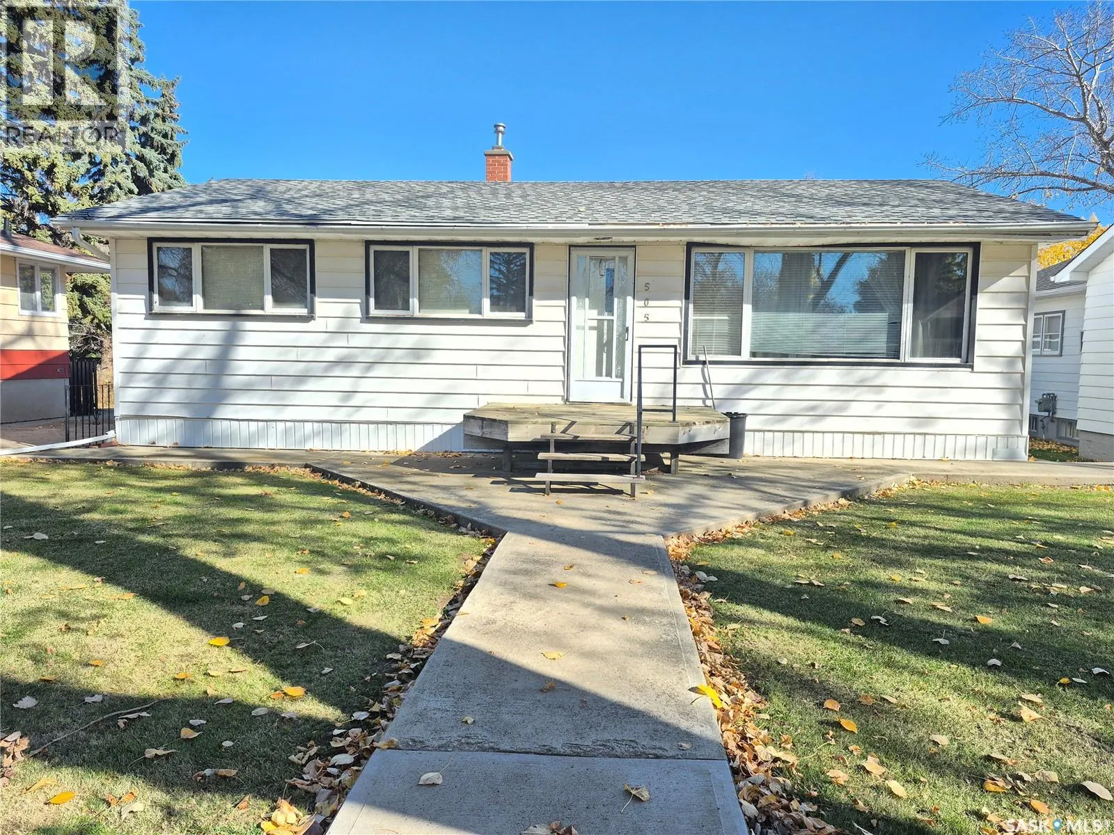 505 Bertrand AVENUE