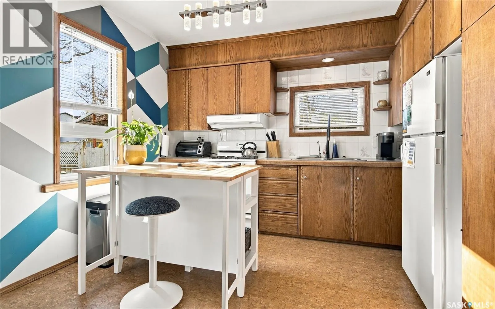 621 31st STREET W