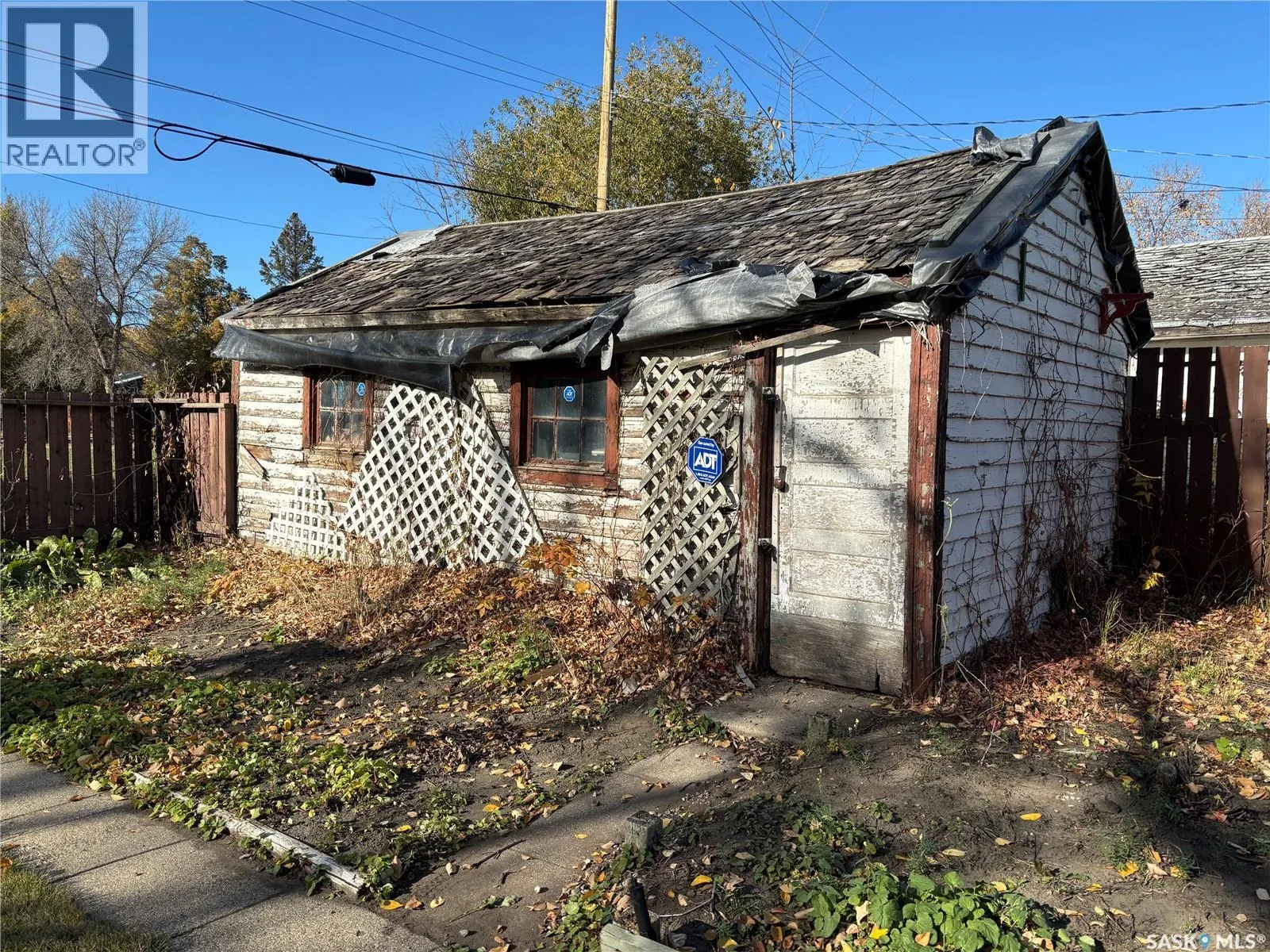 451 T AVENUE S
