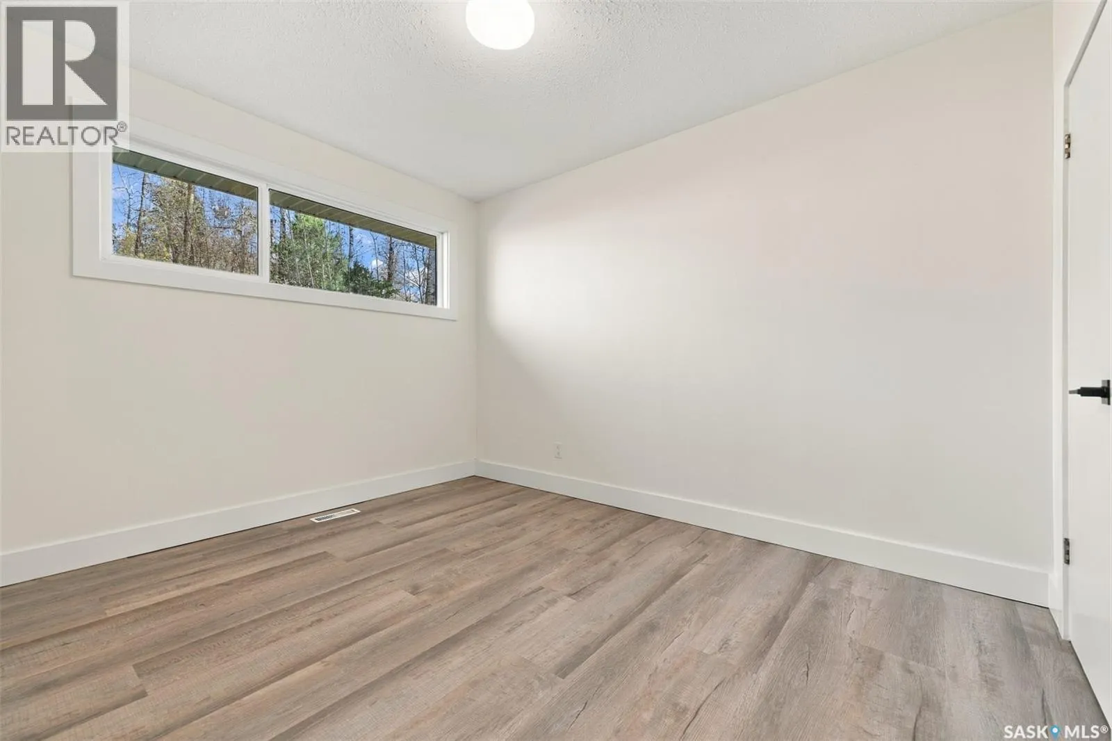 28 101 Neis Access ROAD