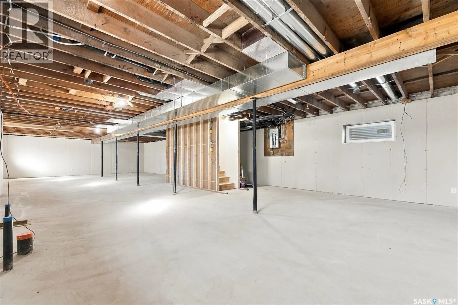 28 101 Neis Access ROAD