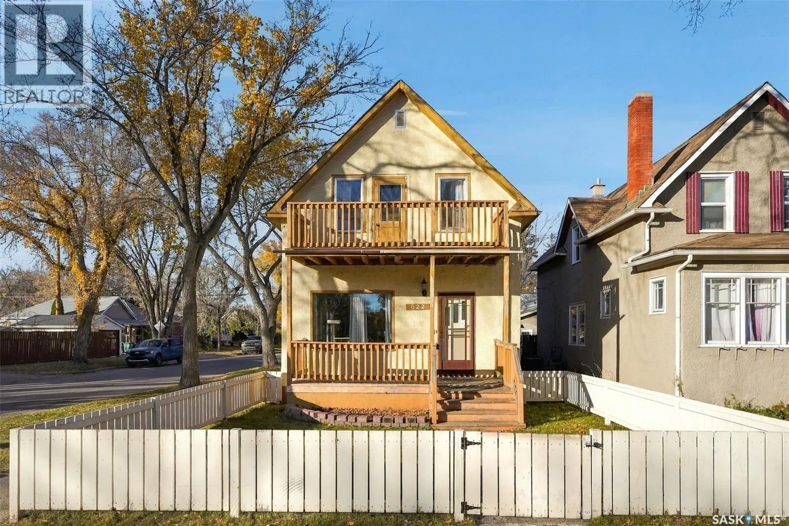 622 32nd STREET W