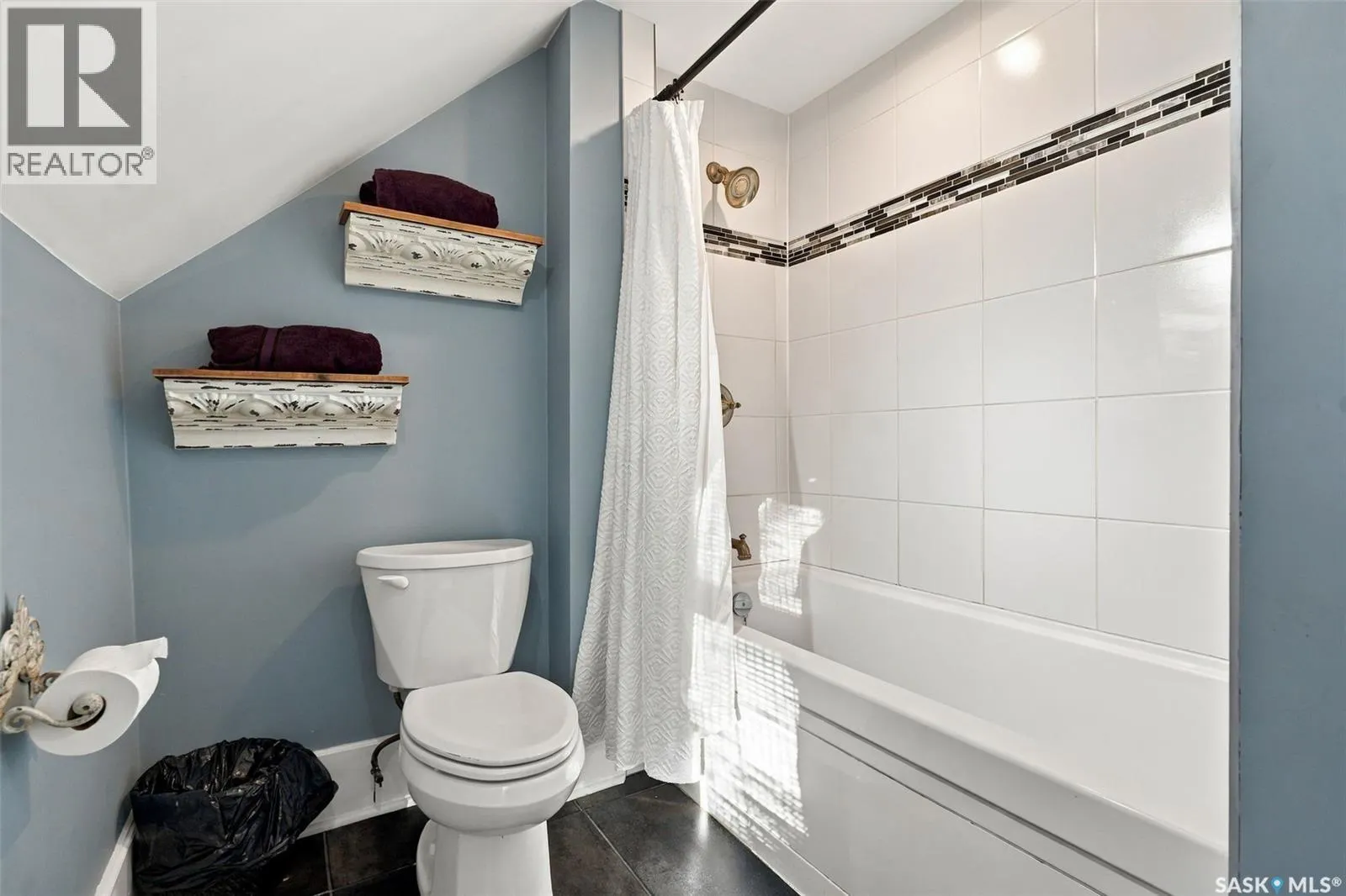 622 32nd STREET W