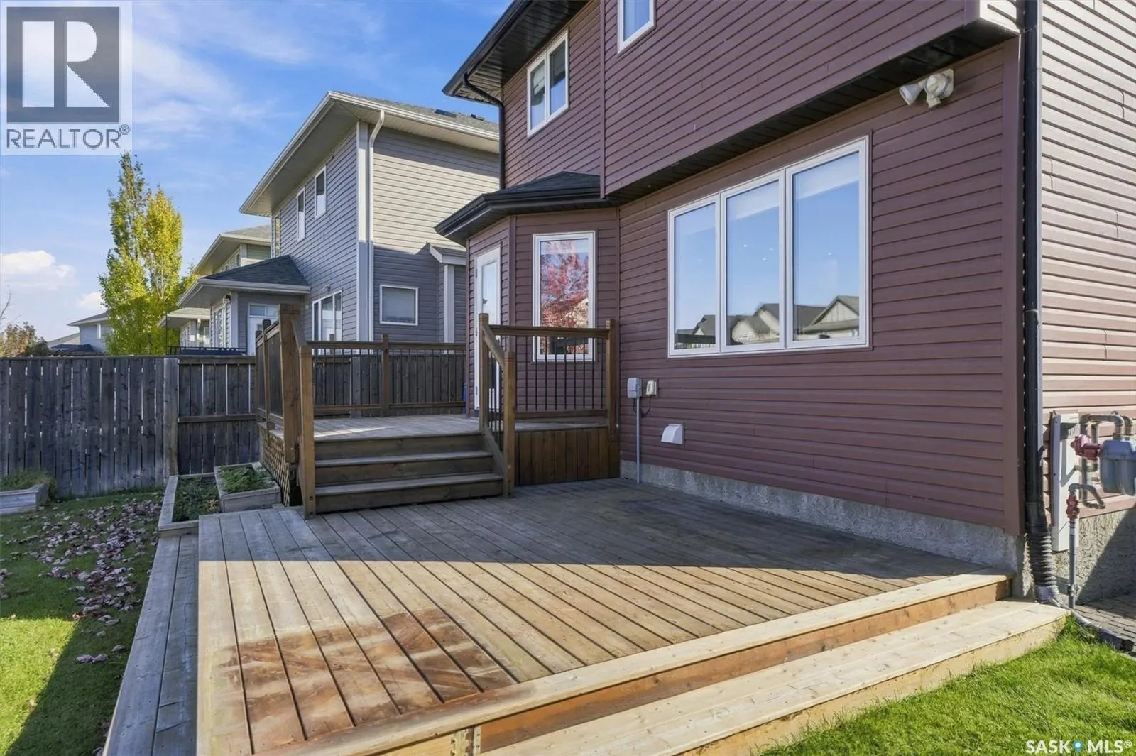 319 Langlois WAY