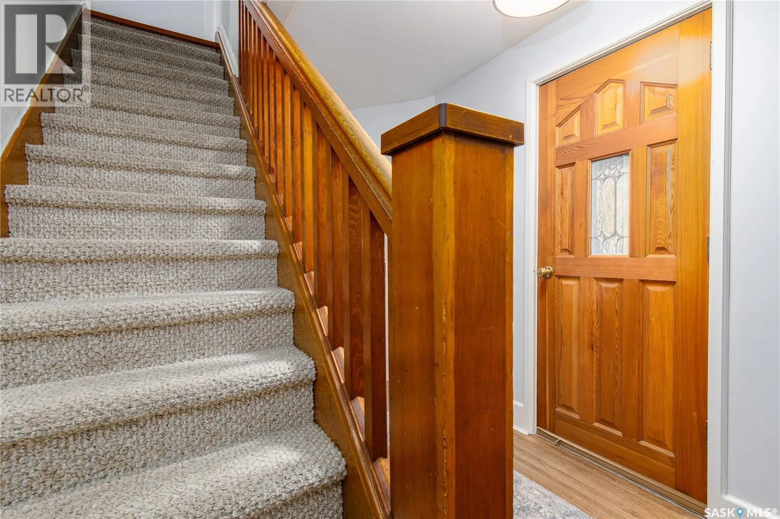 303 Lillooet STREET W