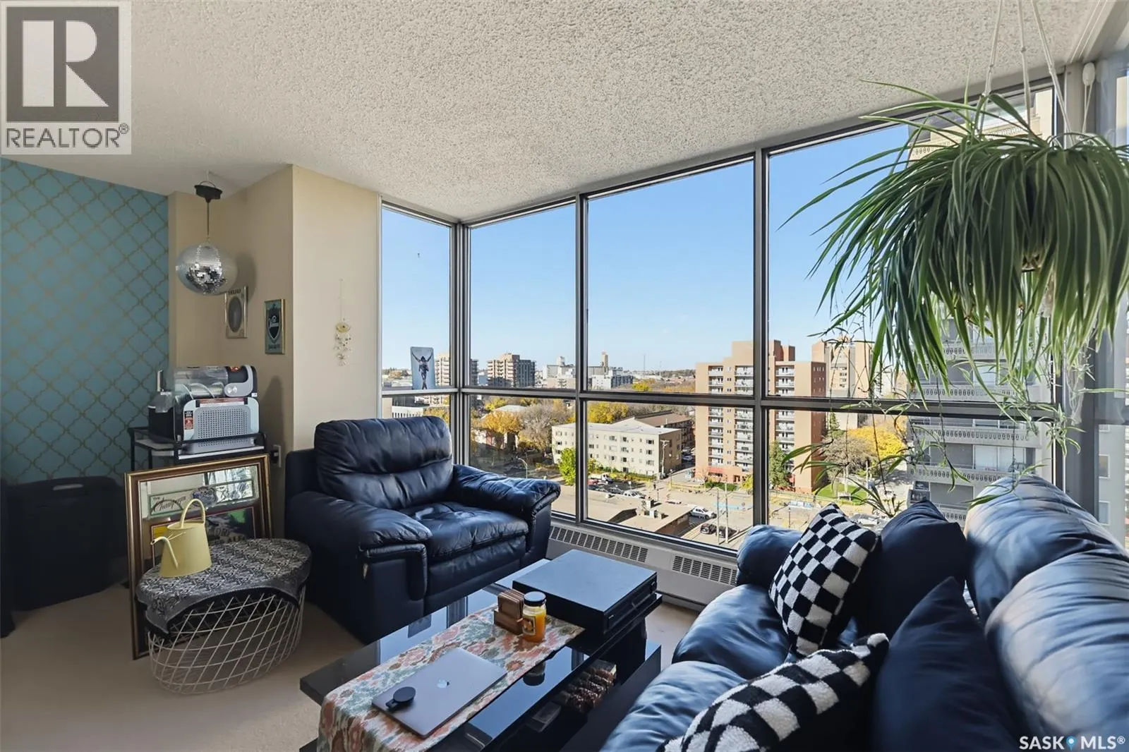 1103 315 5th AVENUE N
