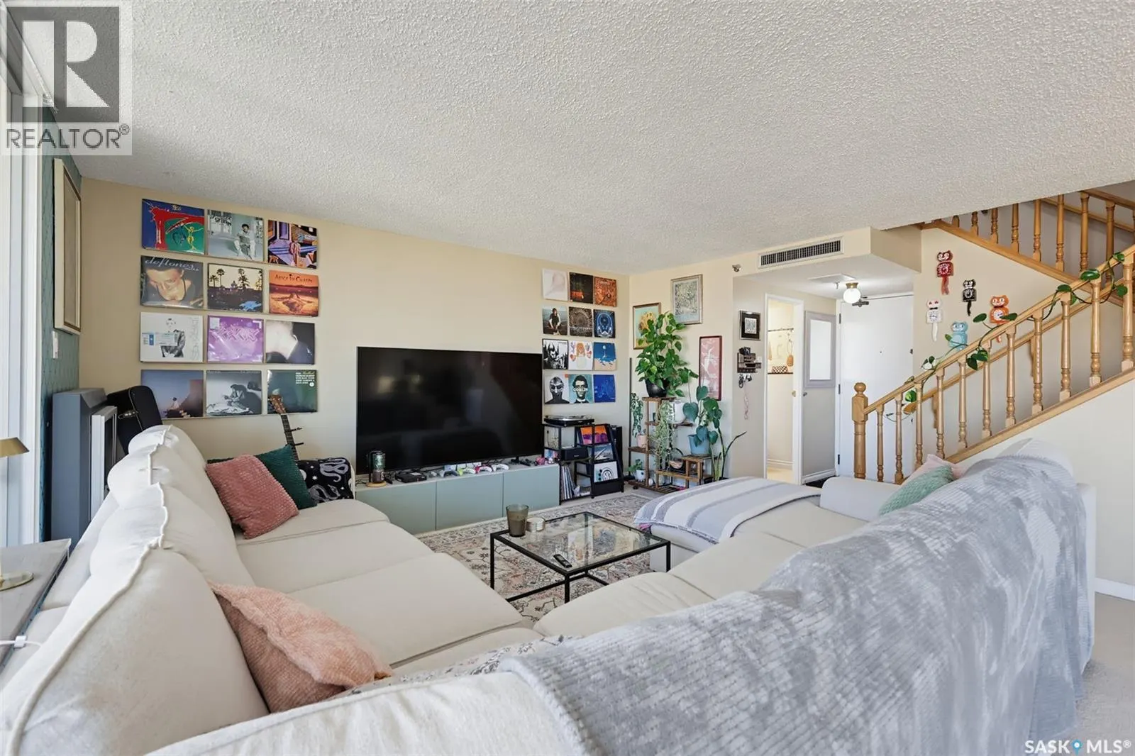 1103 315 5th AVENUE N