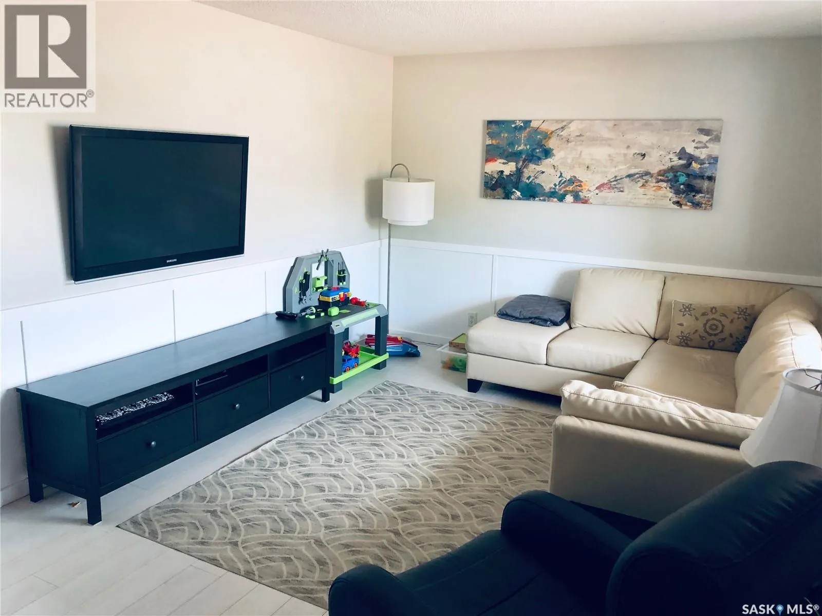 1246 8th STREET