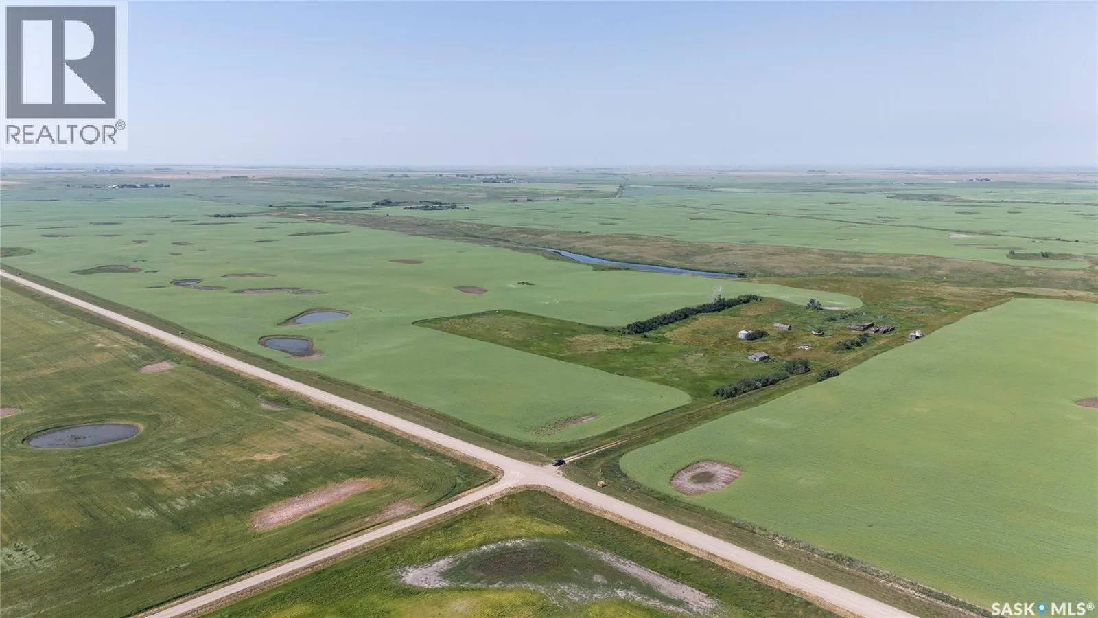 4.8 Quarters of Grainland Near Dilke, SK (Flavel)