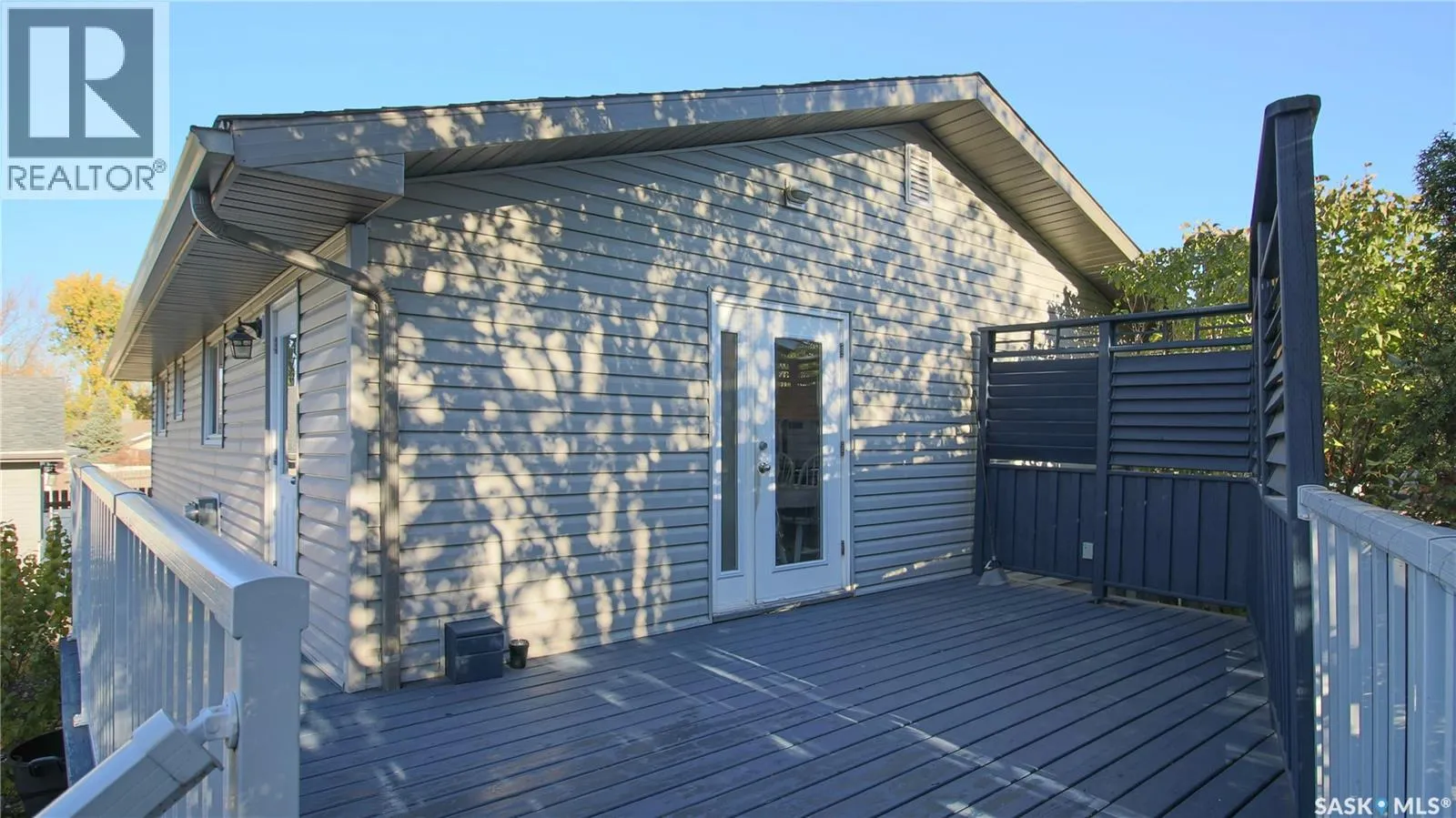 51 FRENCH CRESCENT