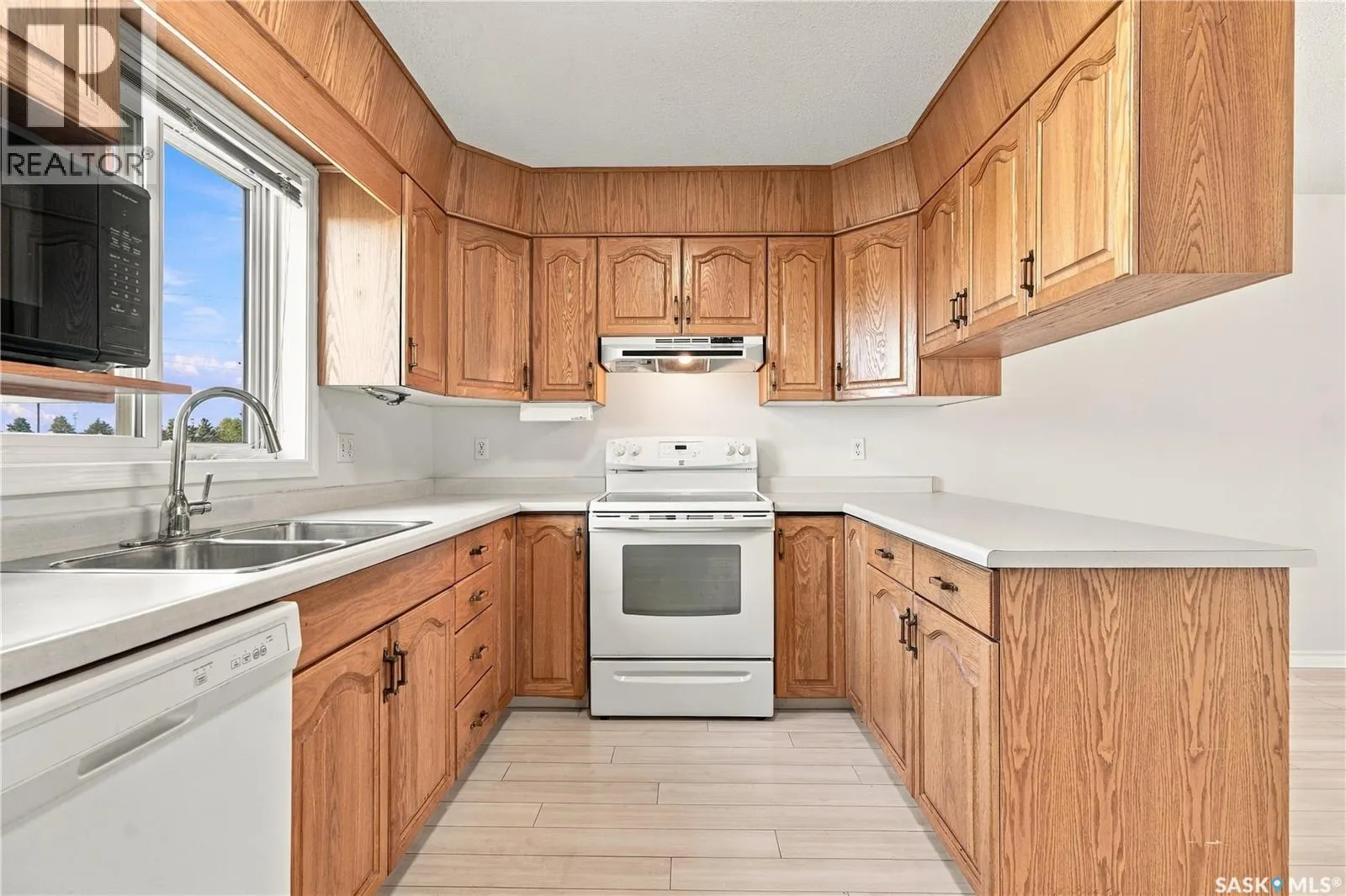 207 115 Keevil CRESCENT
