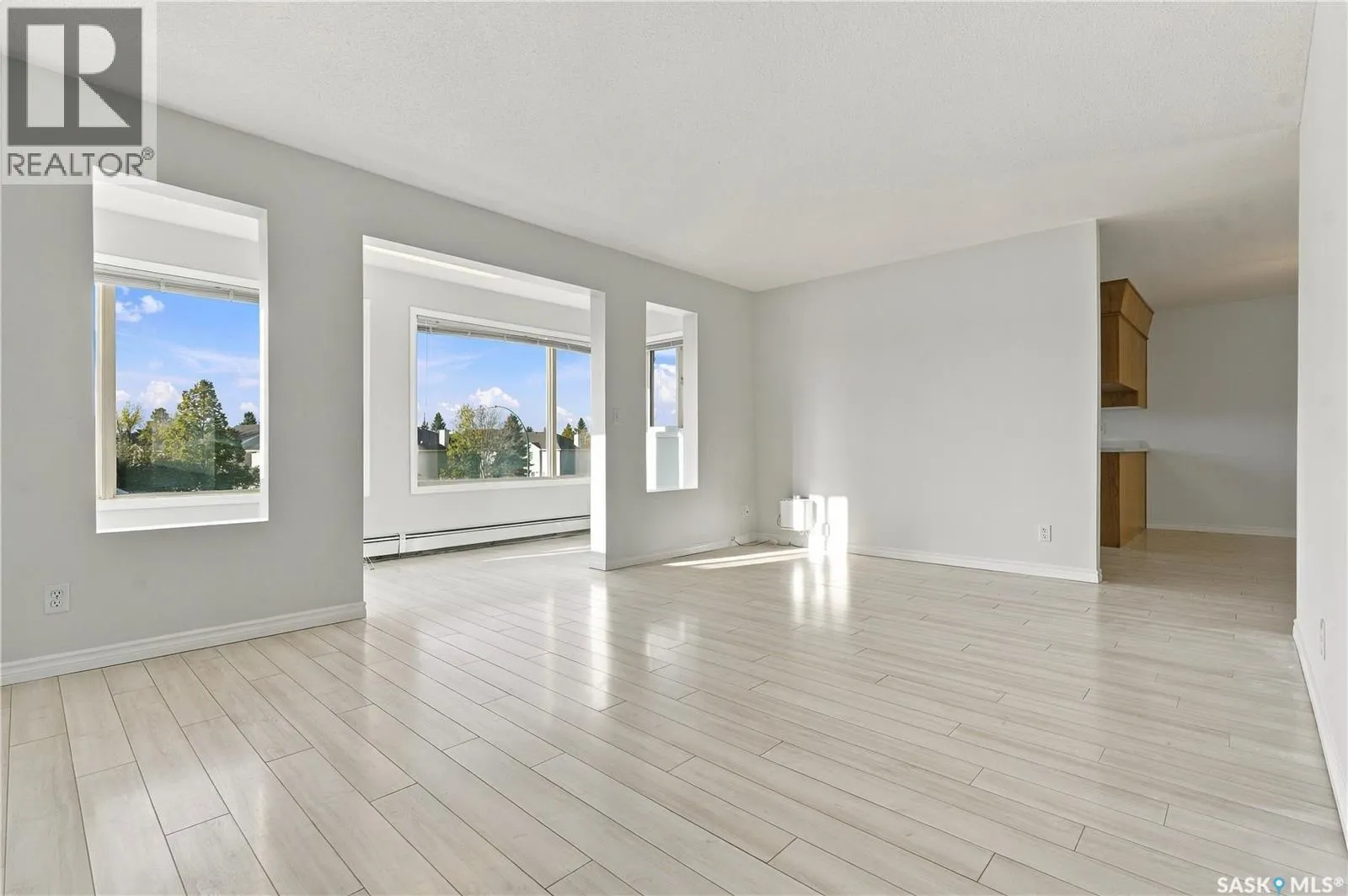 207 115 Keevil CRESCENT