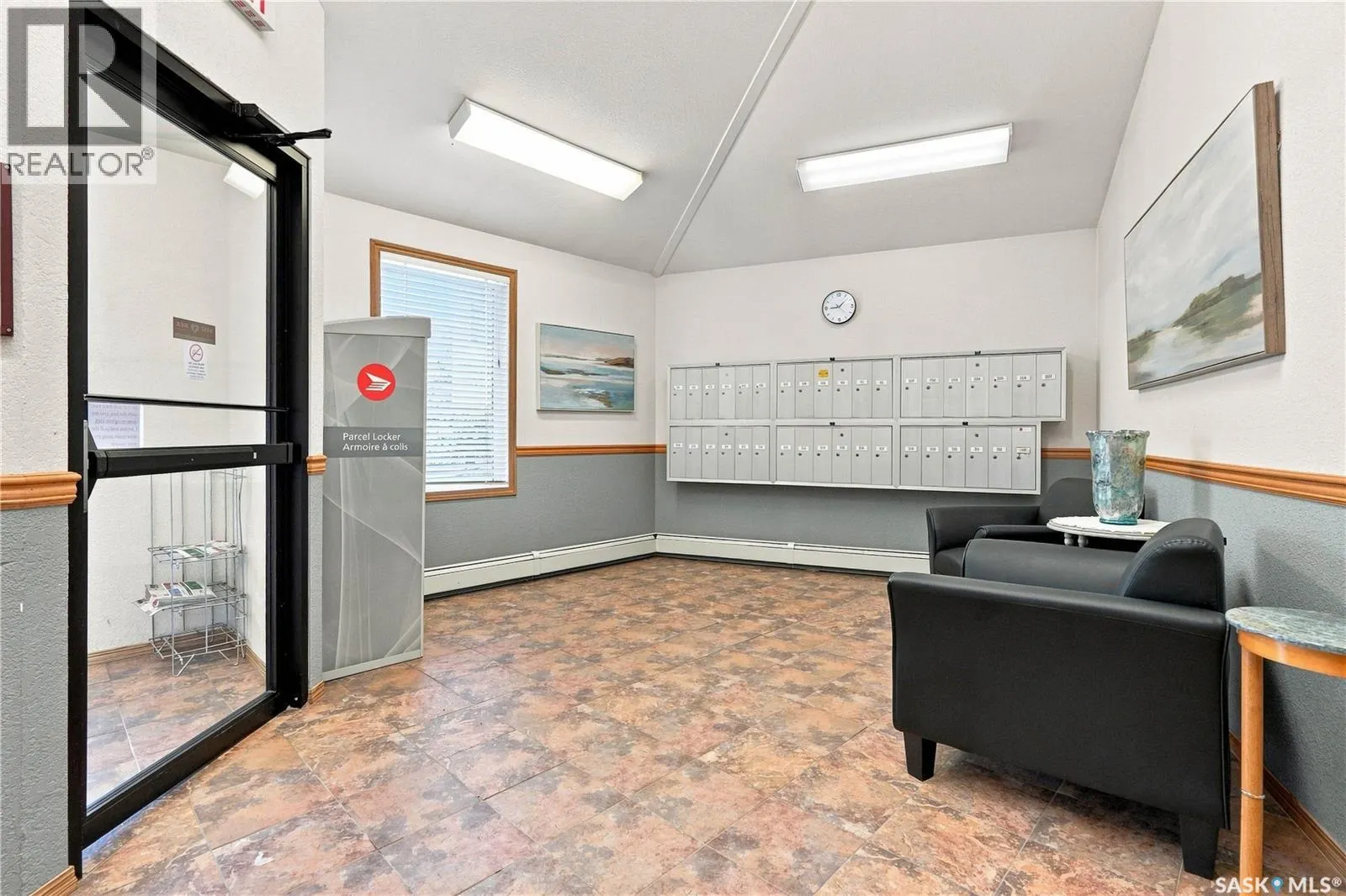 207 115 Keevil CRESCENT