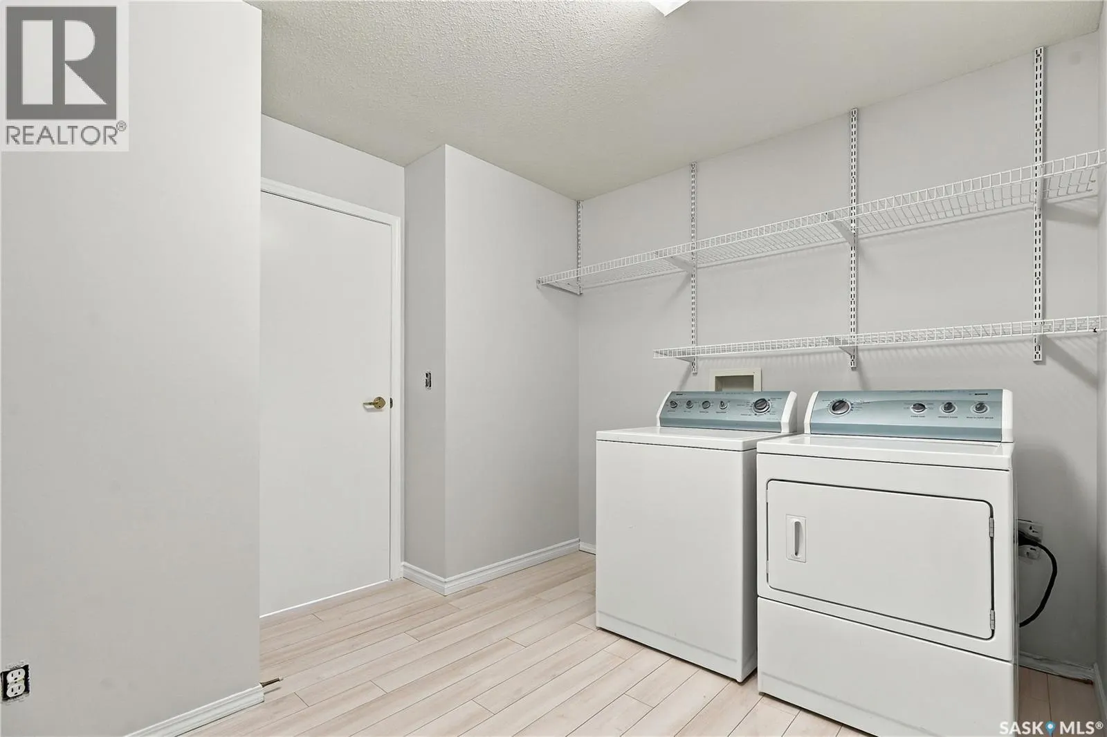 207 115 Keevil CRESCENT