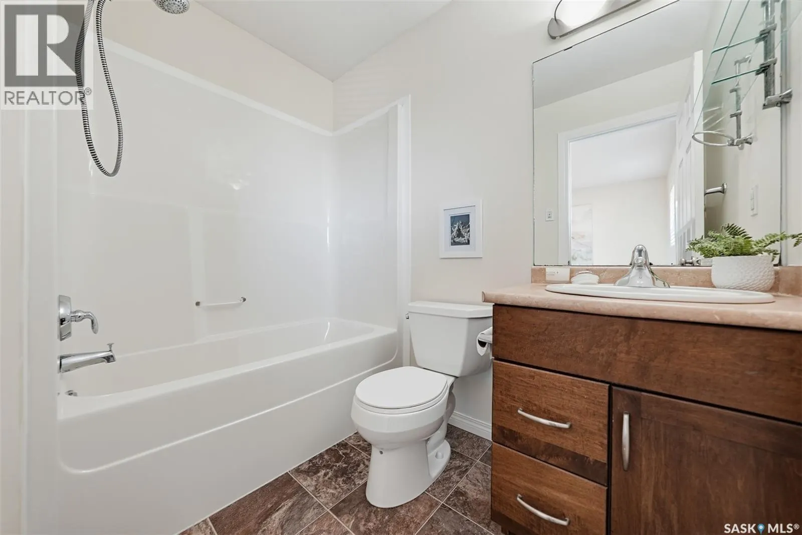 139 Denham CRESCENT