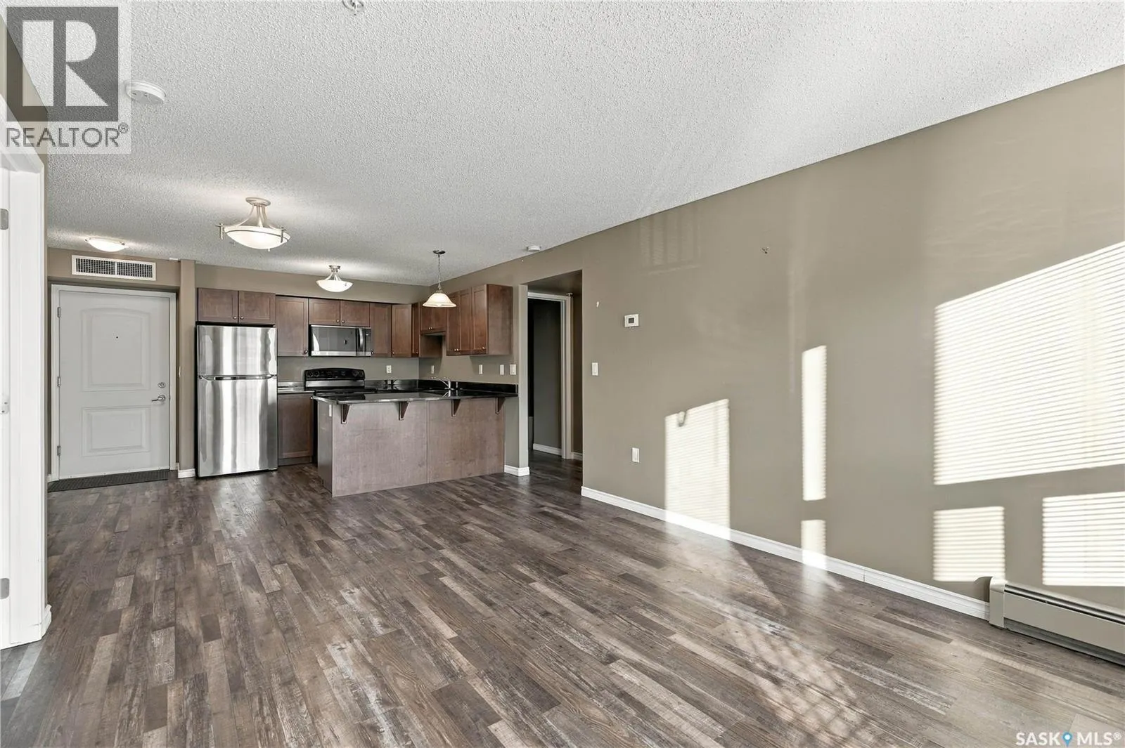319 150 Pawlychenko LANE