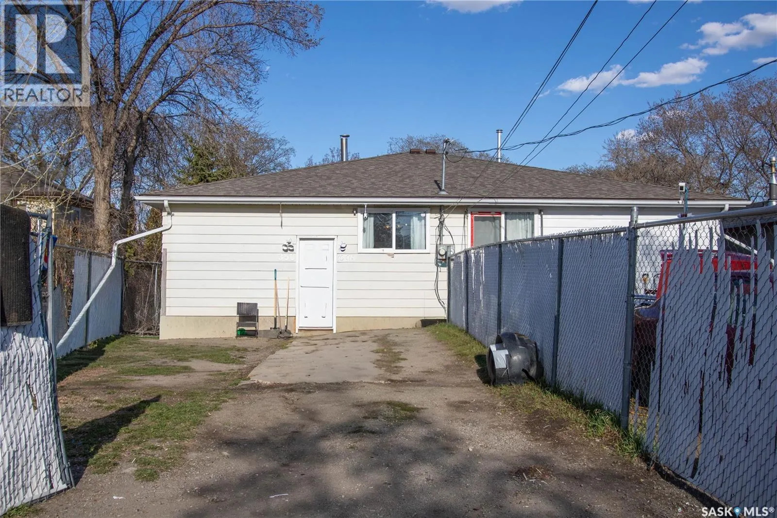 350 & 352 TORONTO STREET