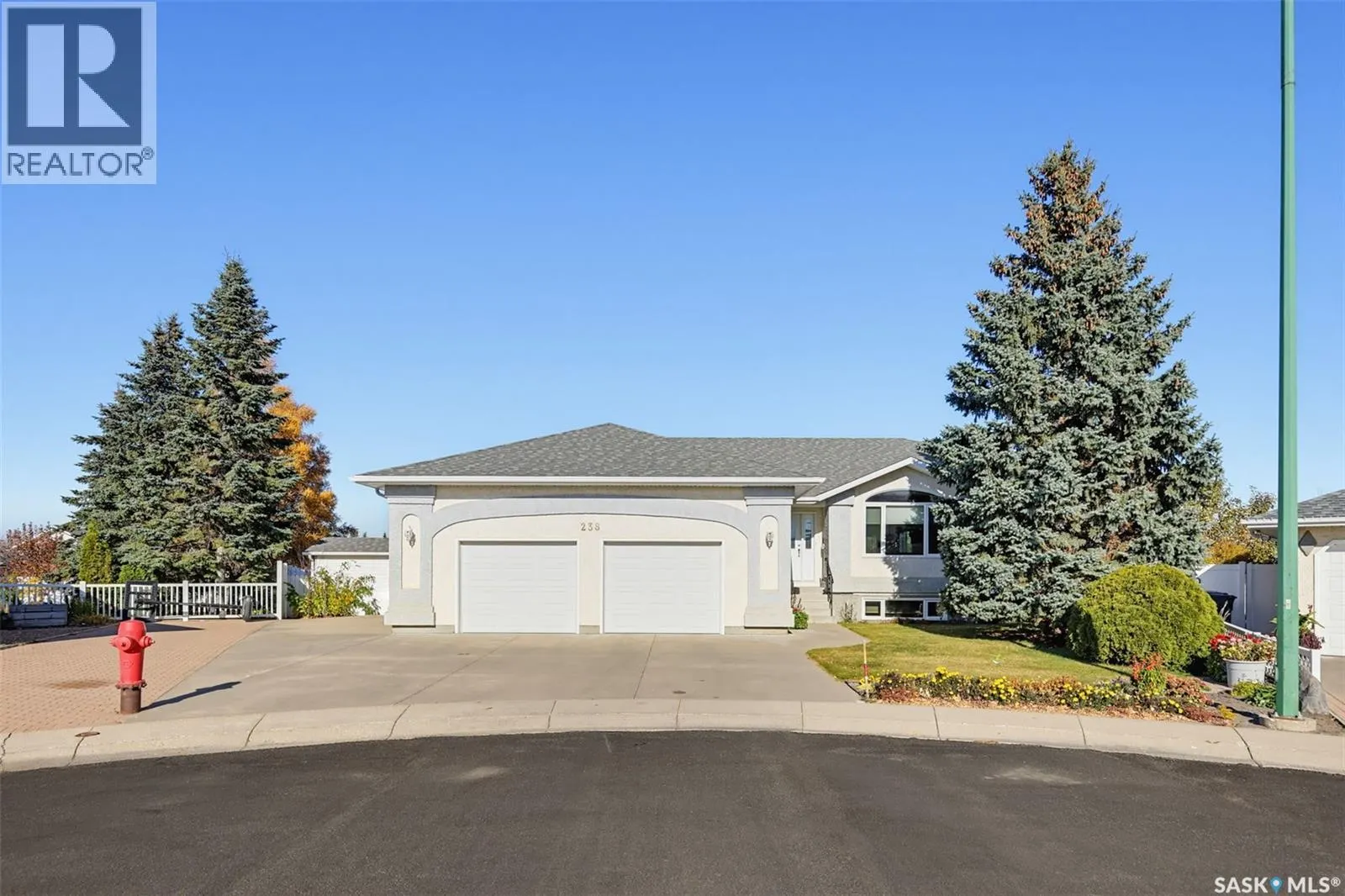 238 Mckay COURT