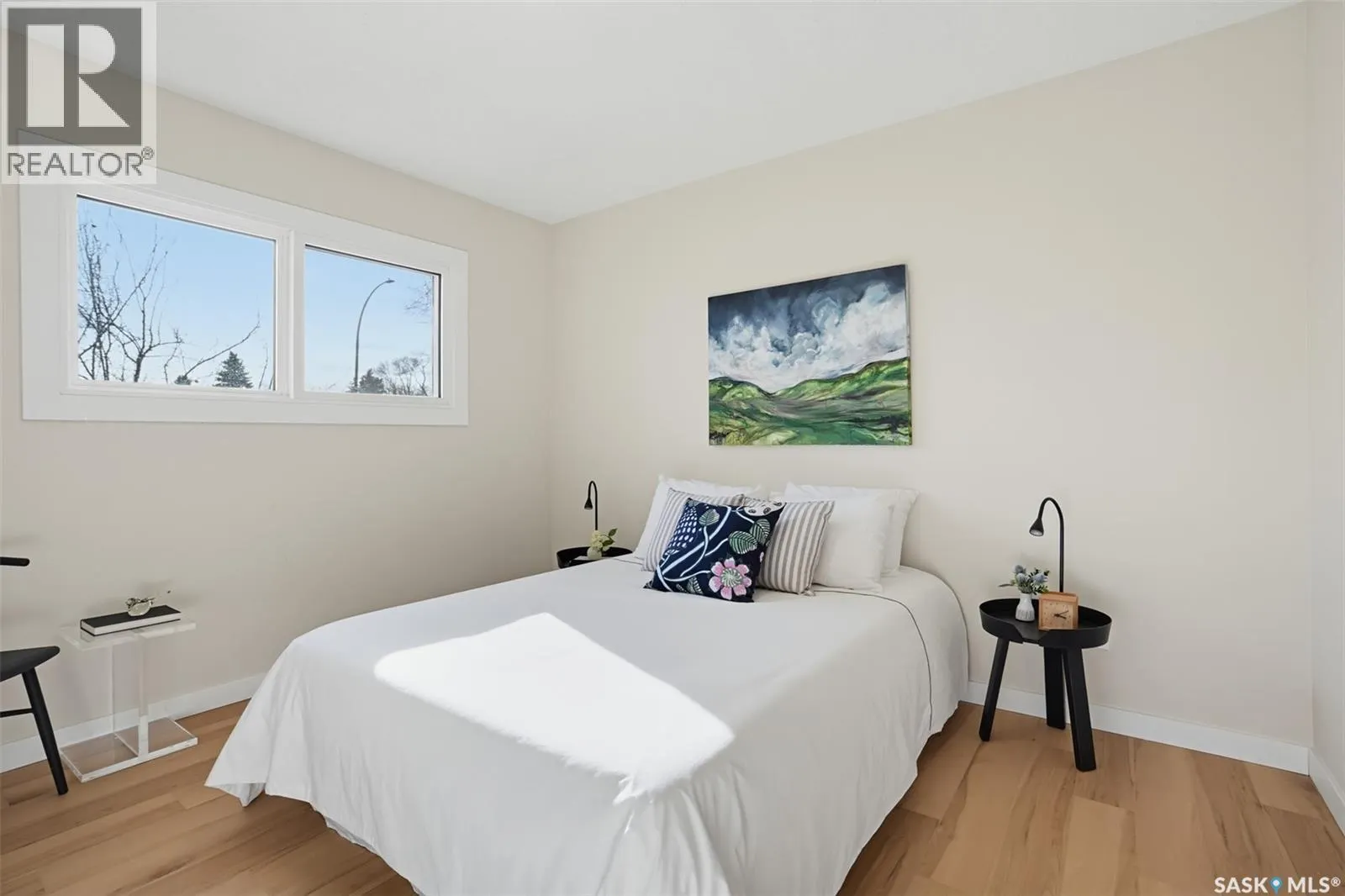 2606 37th STREET W