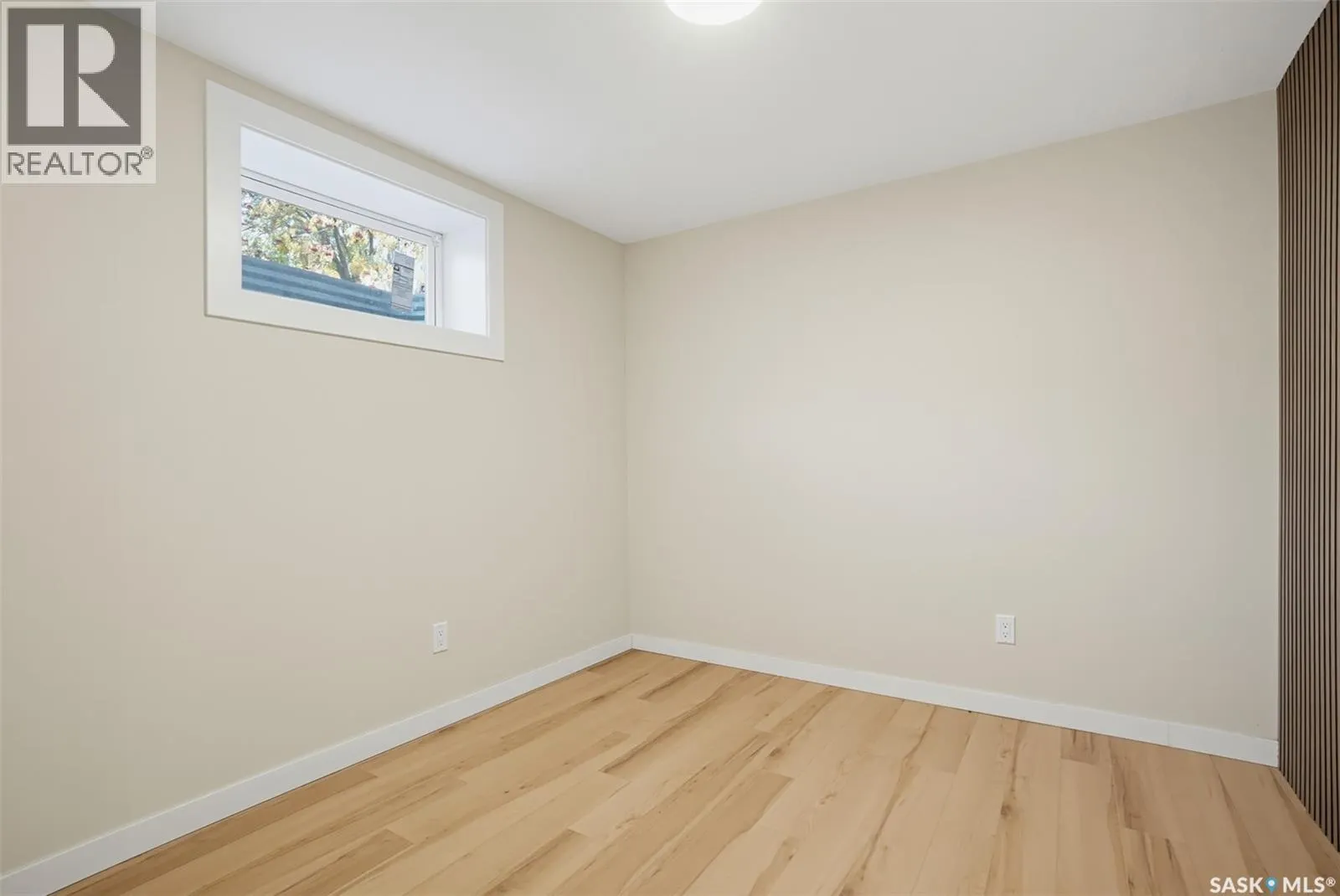 2606 37th STREET W
