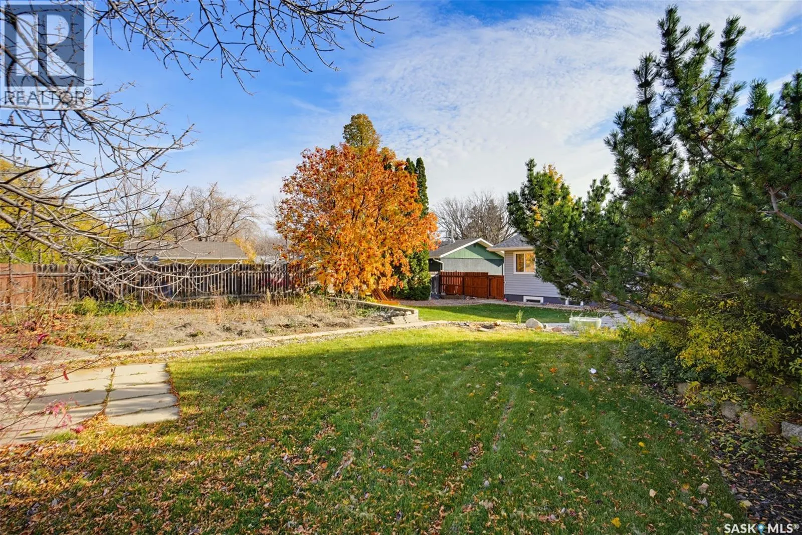 2606 37th STREET W