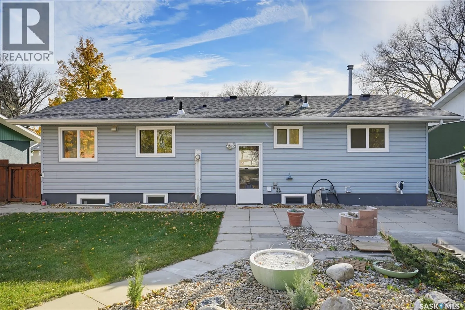 2606 37th STREET W
