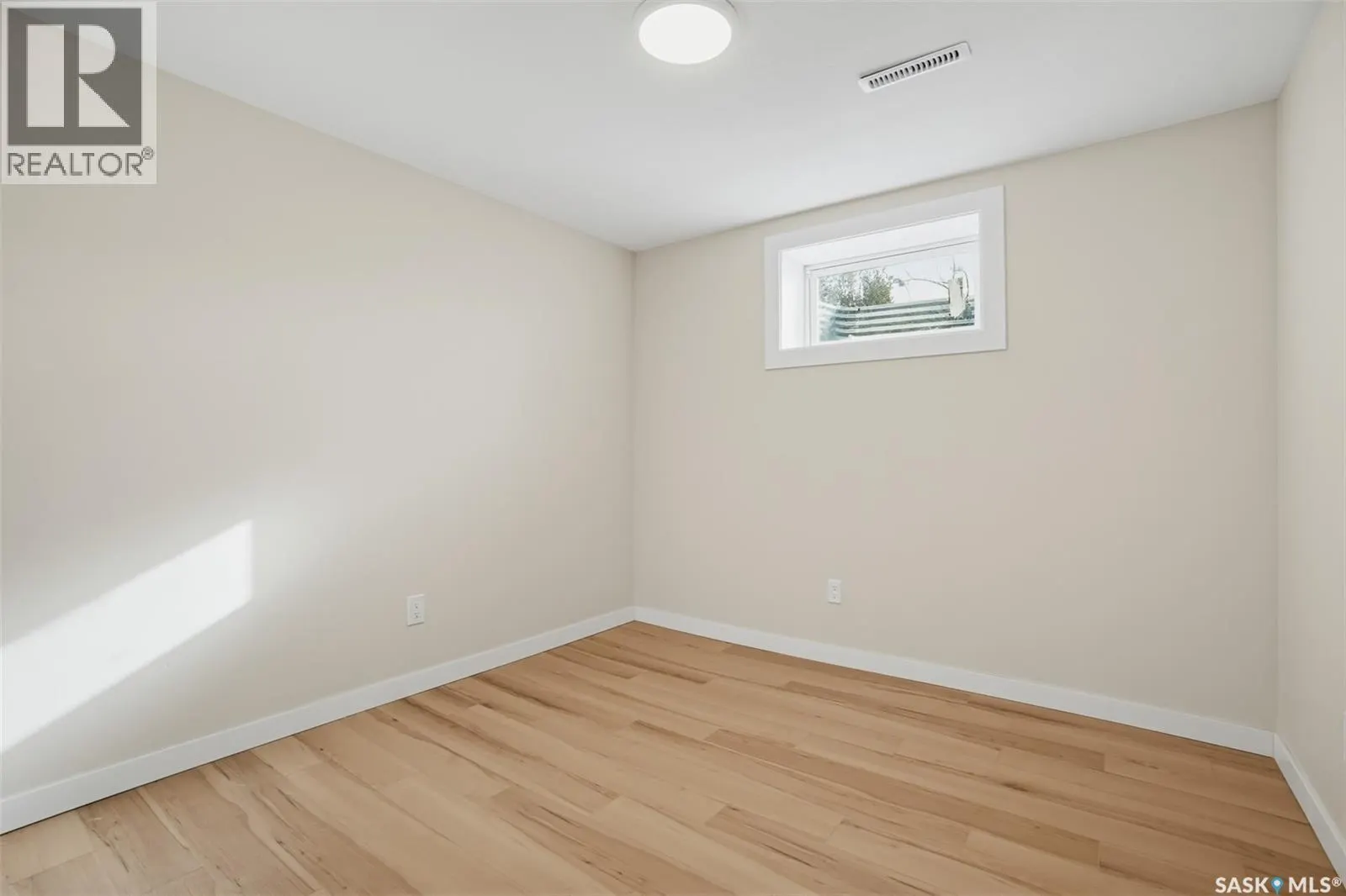 2606 37th STREET W