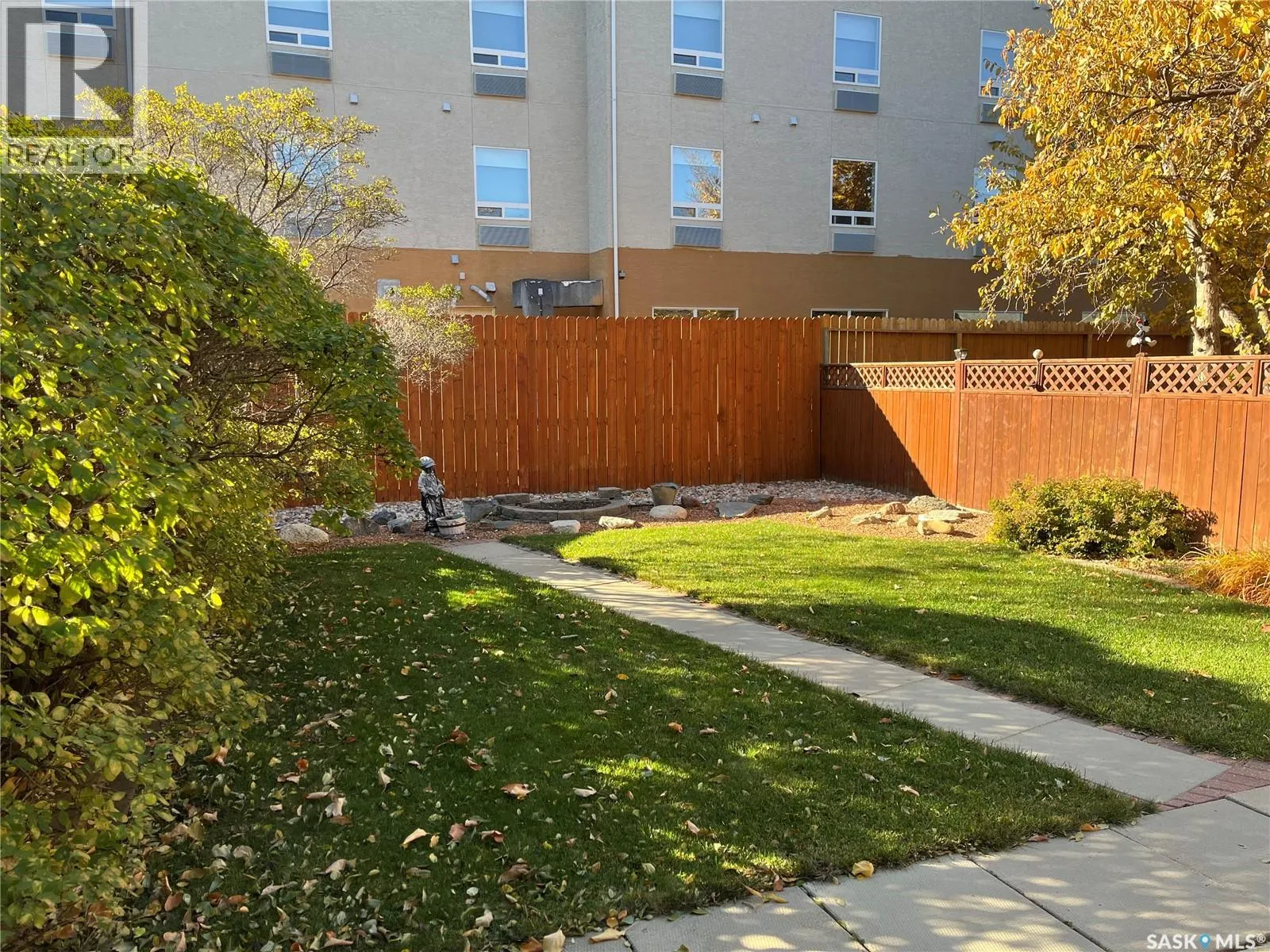 72 SPENCE STREET