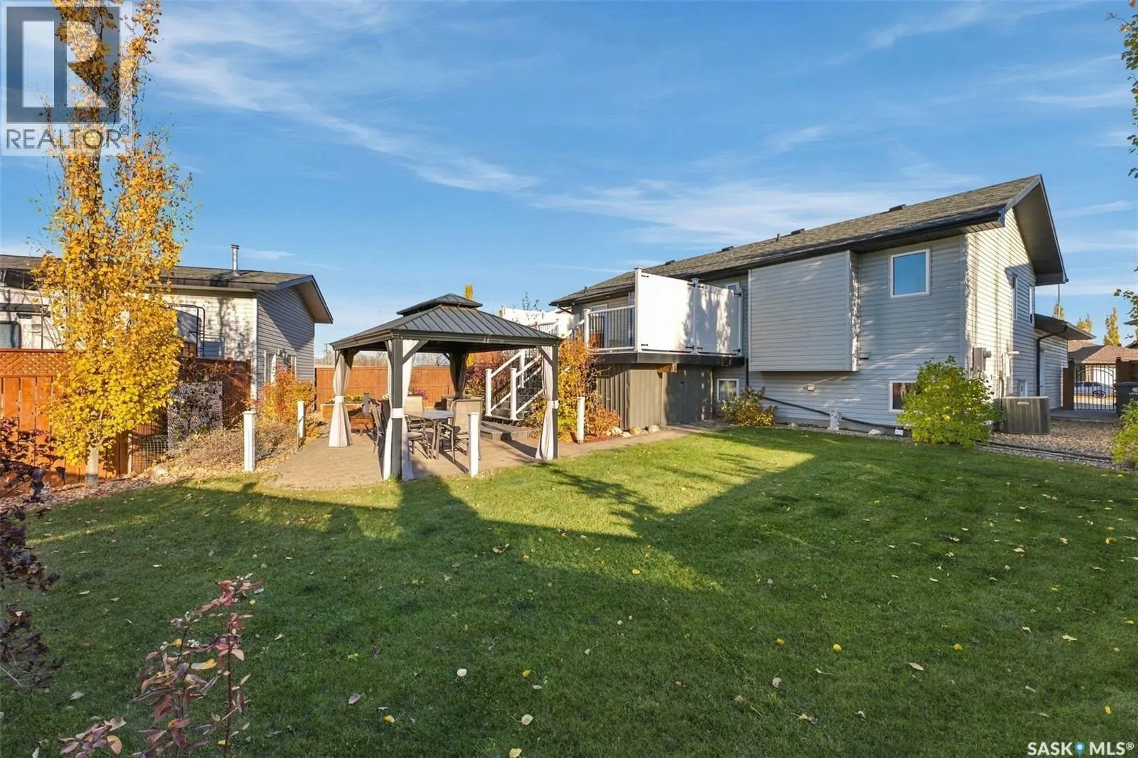 878 Cedar TERRACE