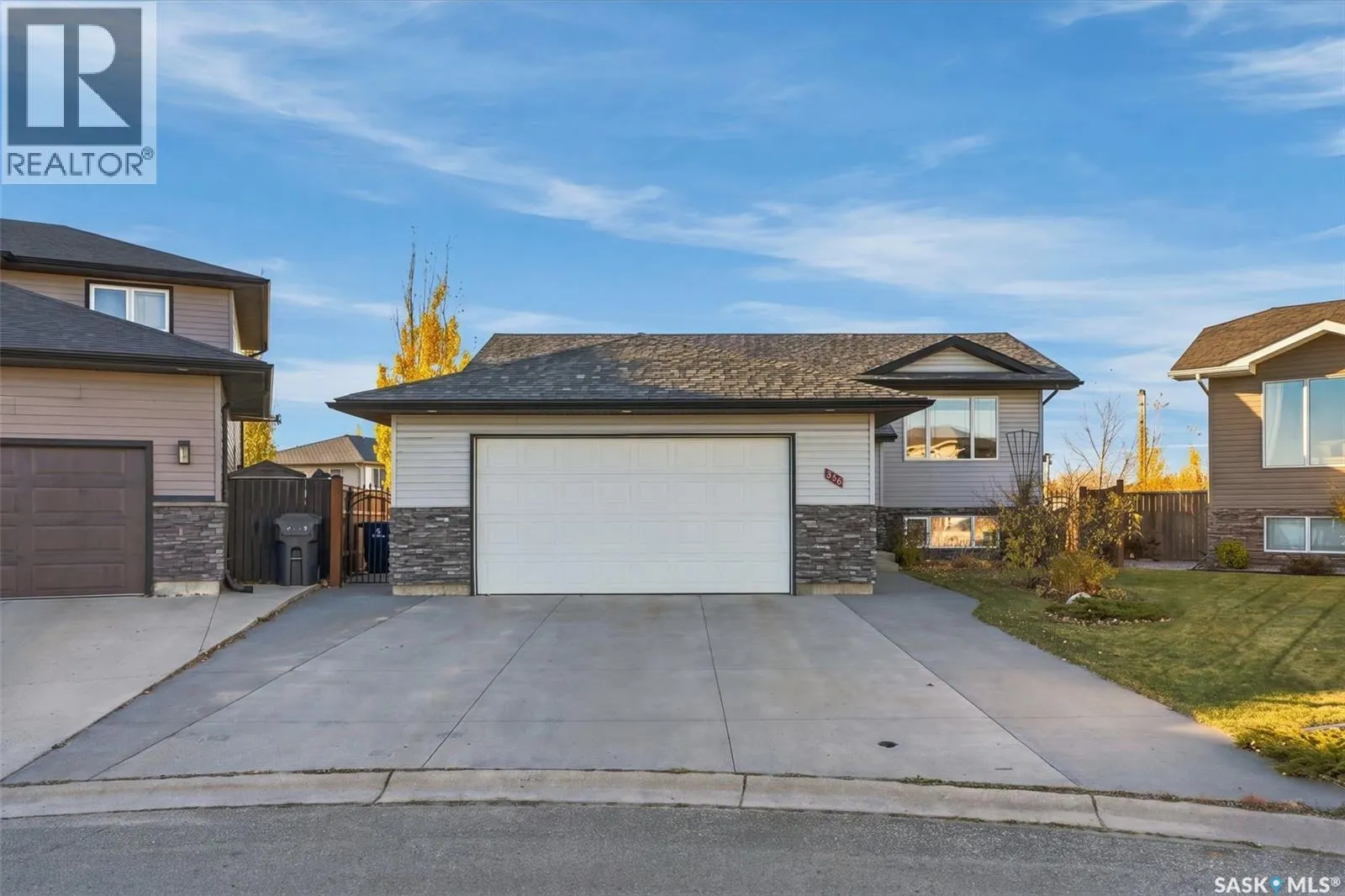 878 Cedar TERRACE