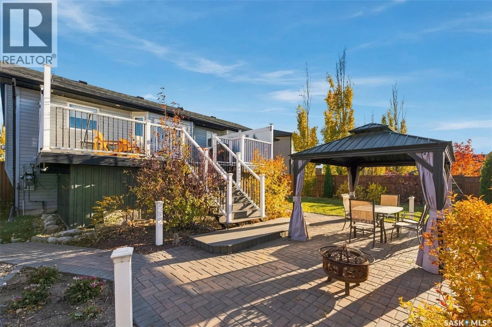 878 Cedar TERRACE