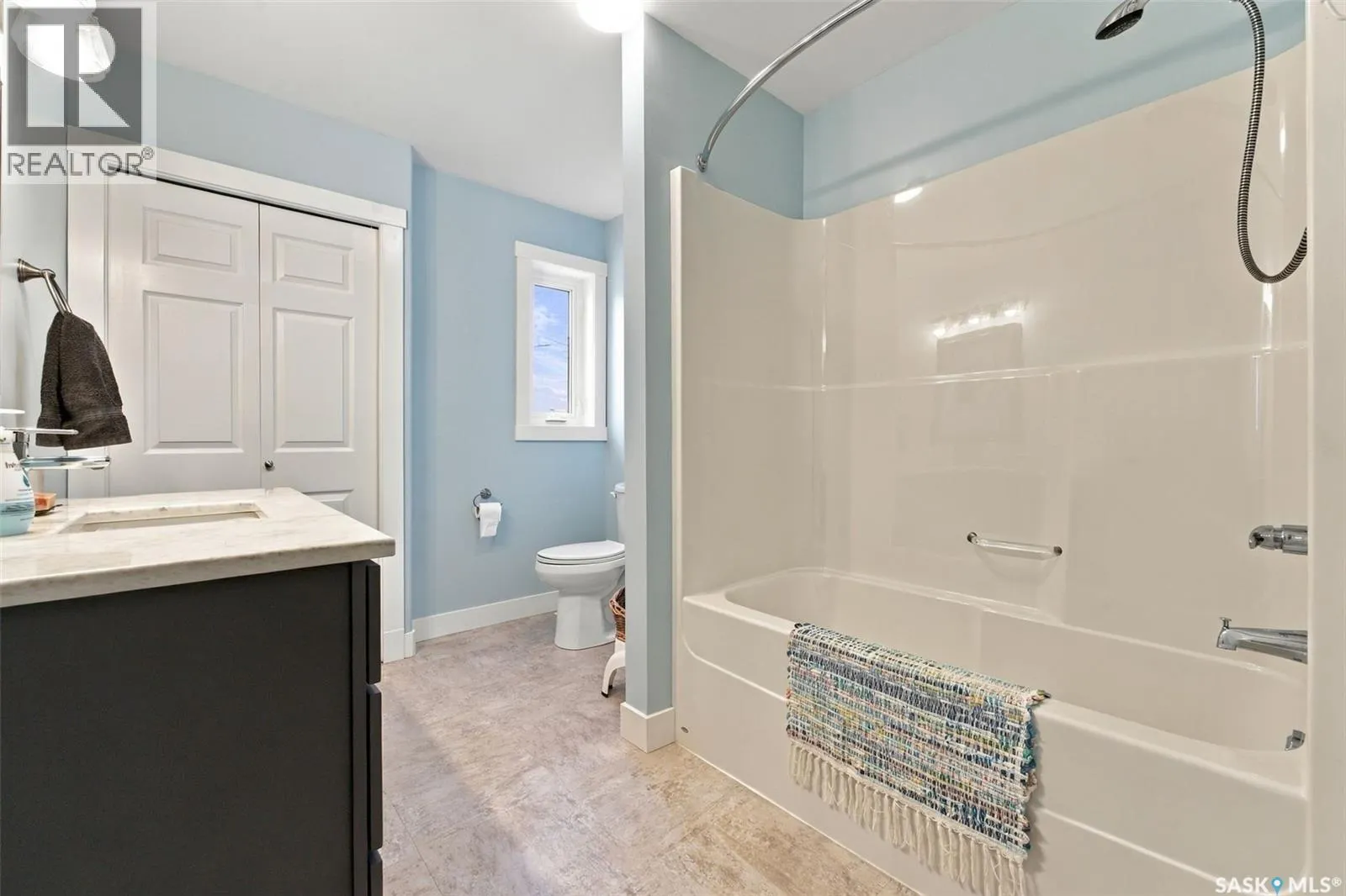 878 Cedar TERRACE