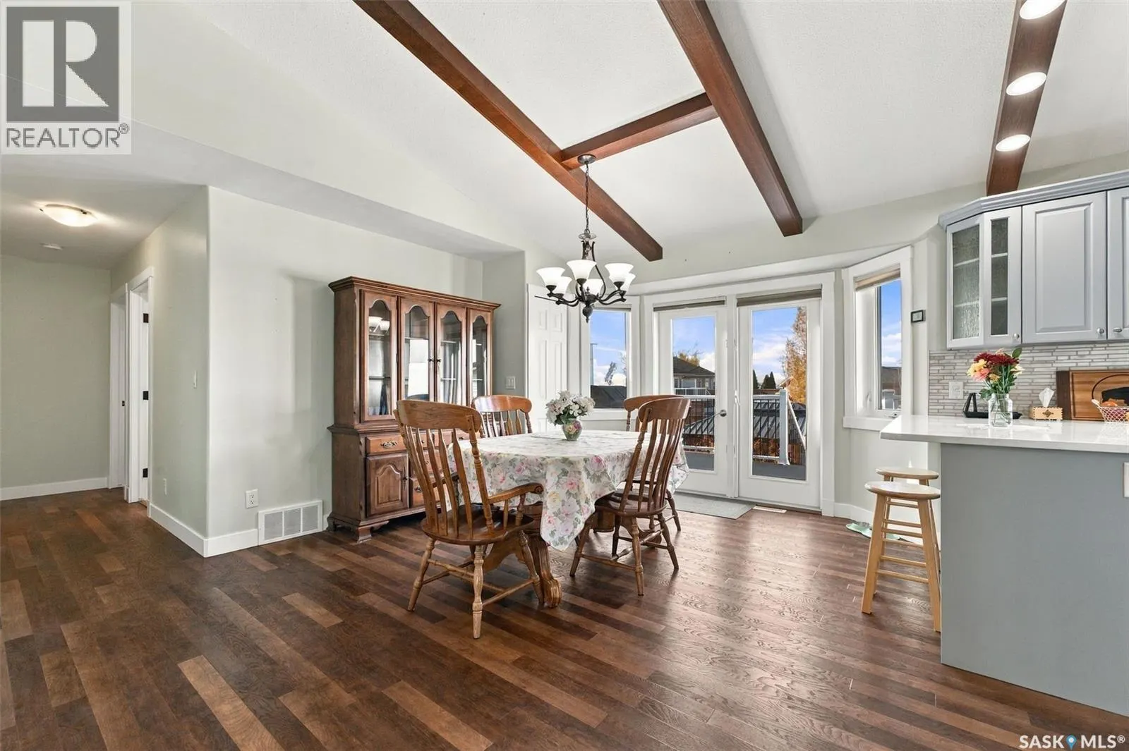 878 Cedar TERRACE