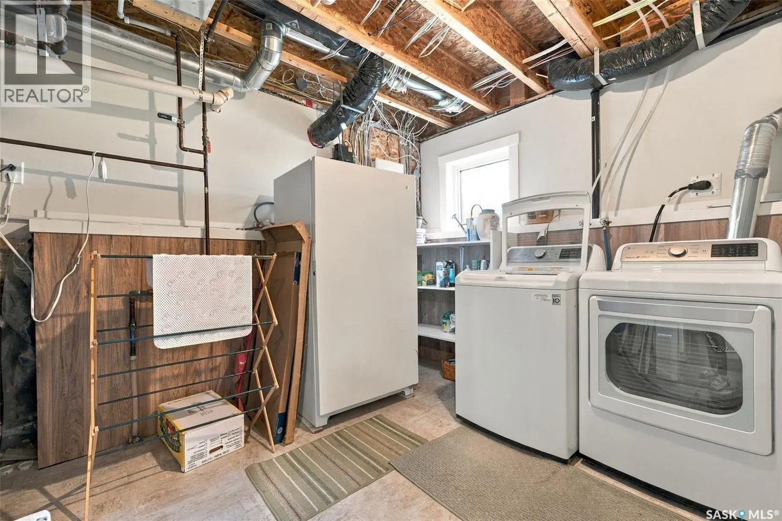 878 Cedar TERRACE