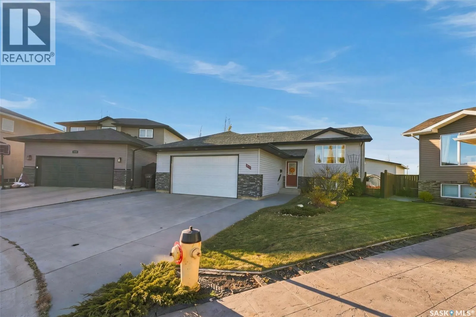 878 Cedar TERRACE