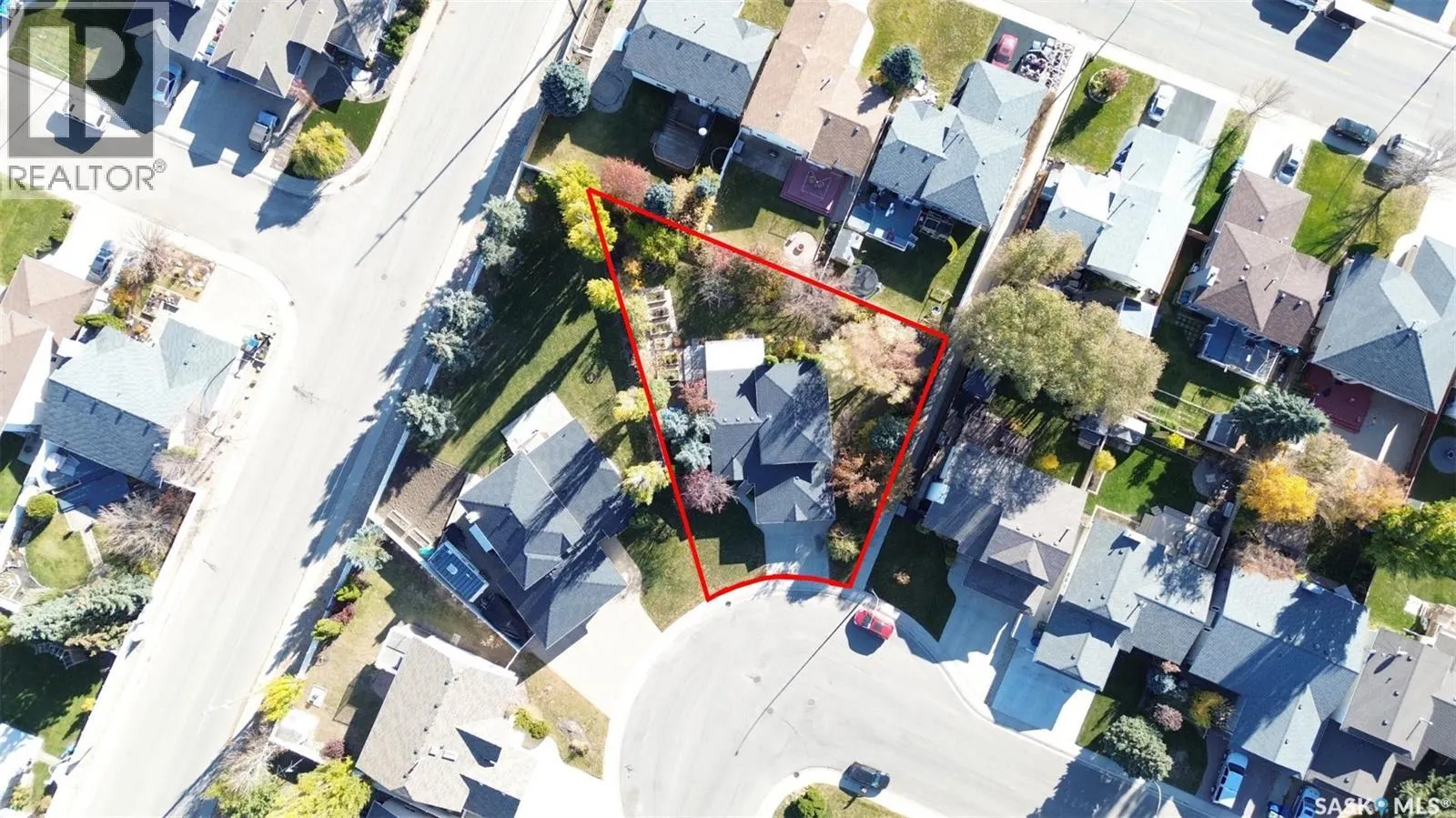 803 Swan CRESCENT