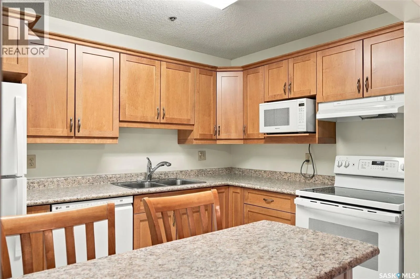 103A 351A Saguenay DRIVE
