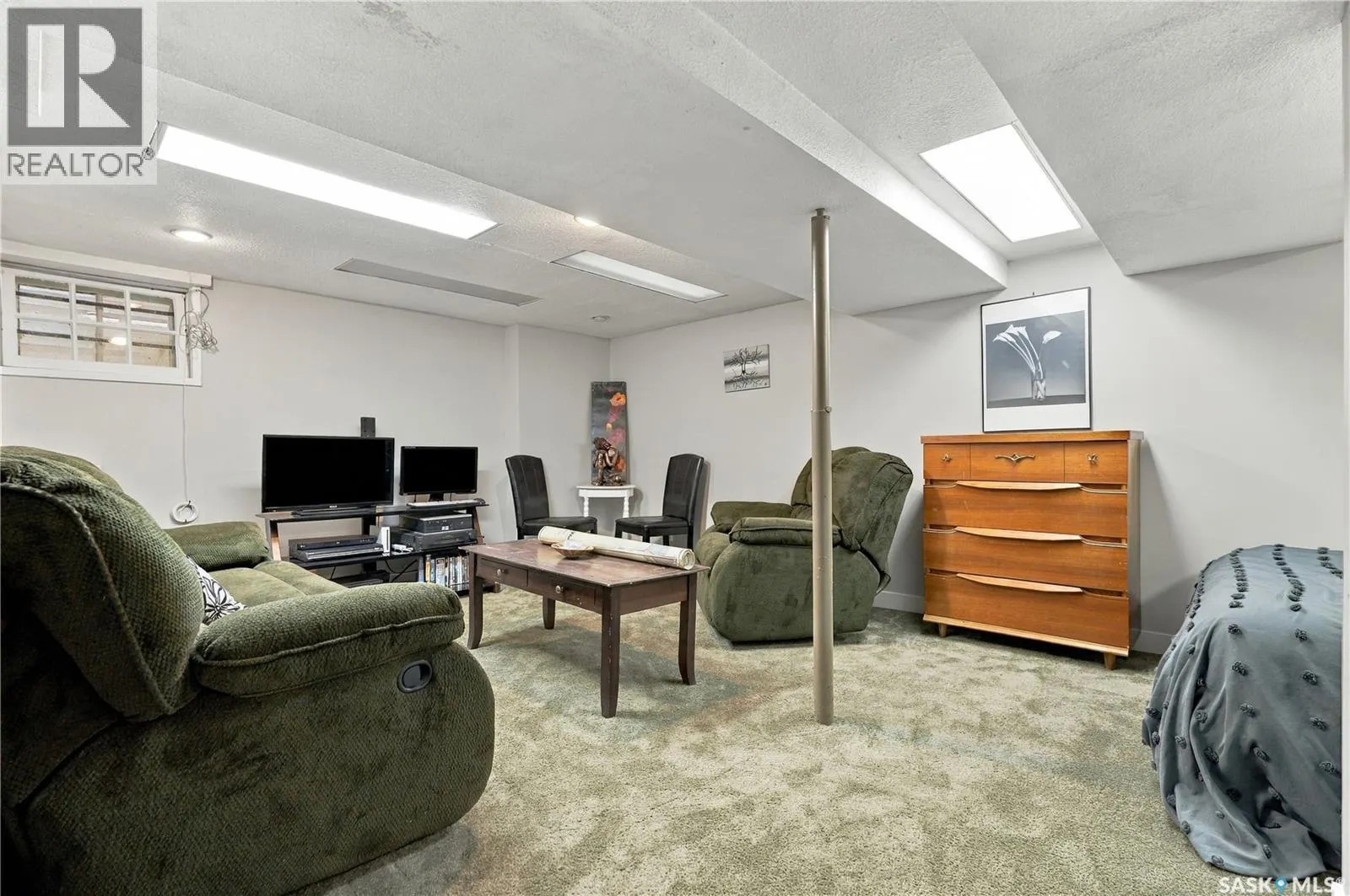 709 McPherson AVENUE