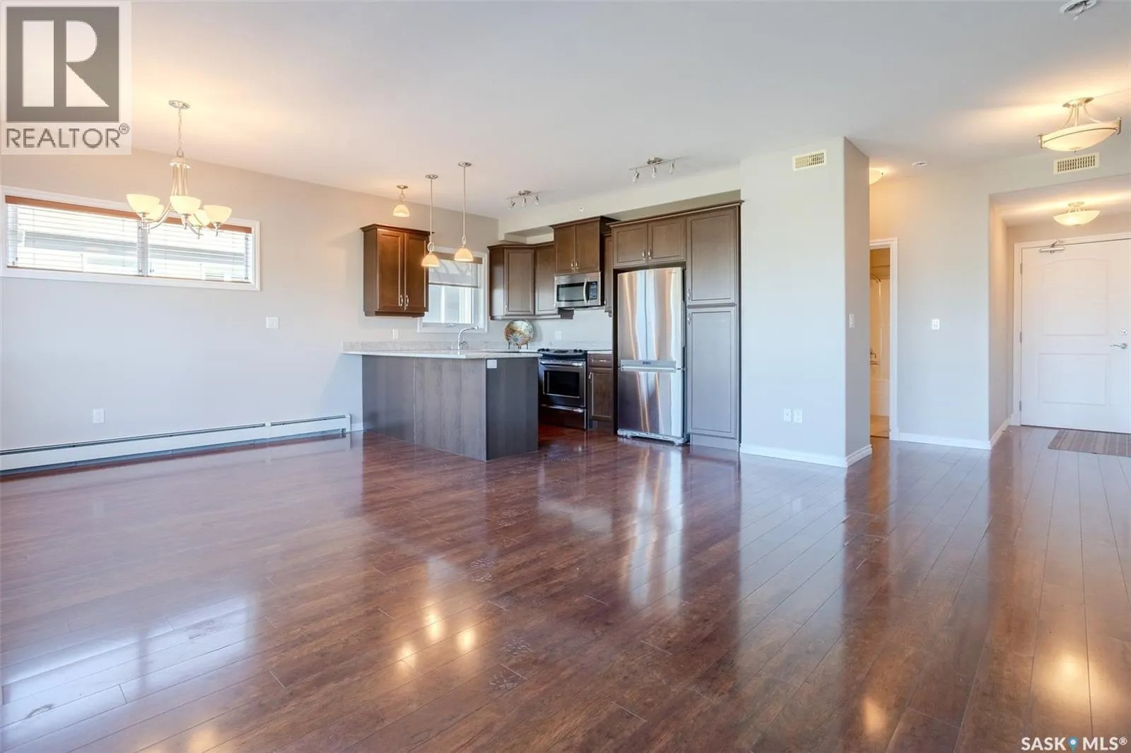 321 2710 Main STREET