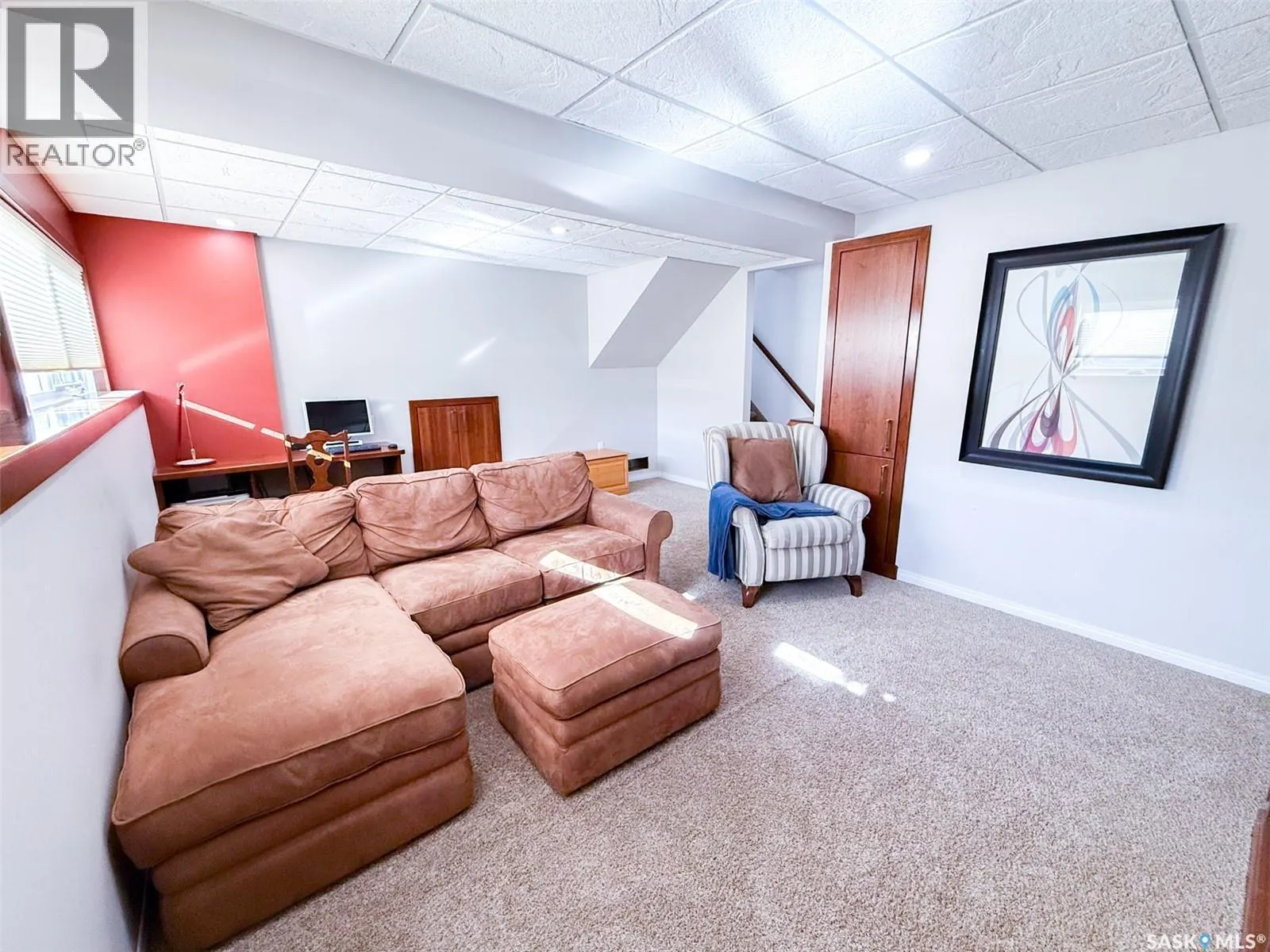 1105 Riverview CRESCENT