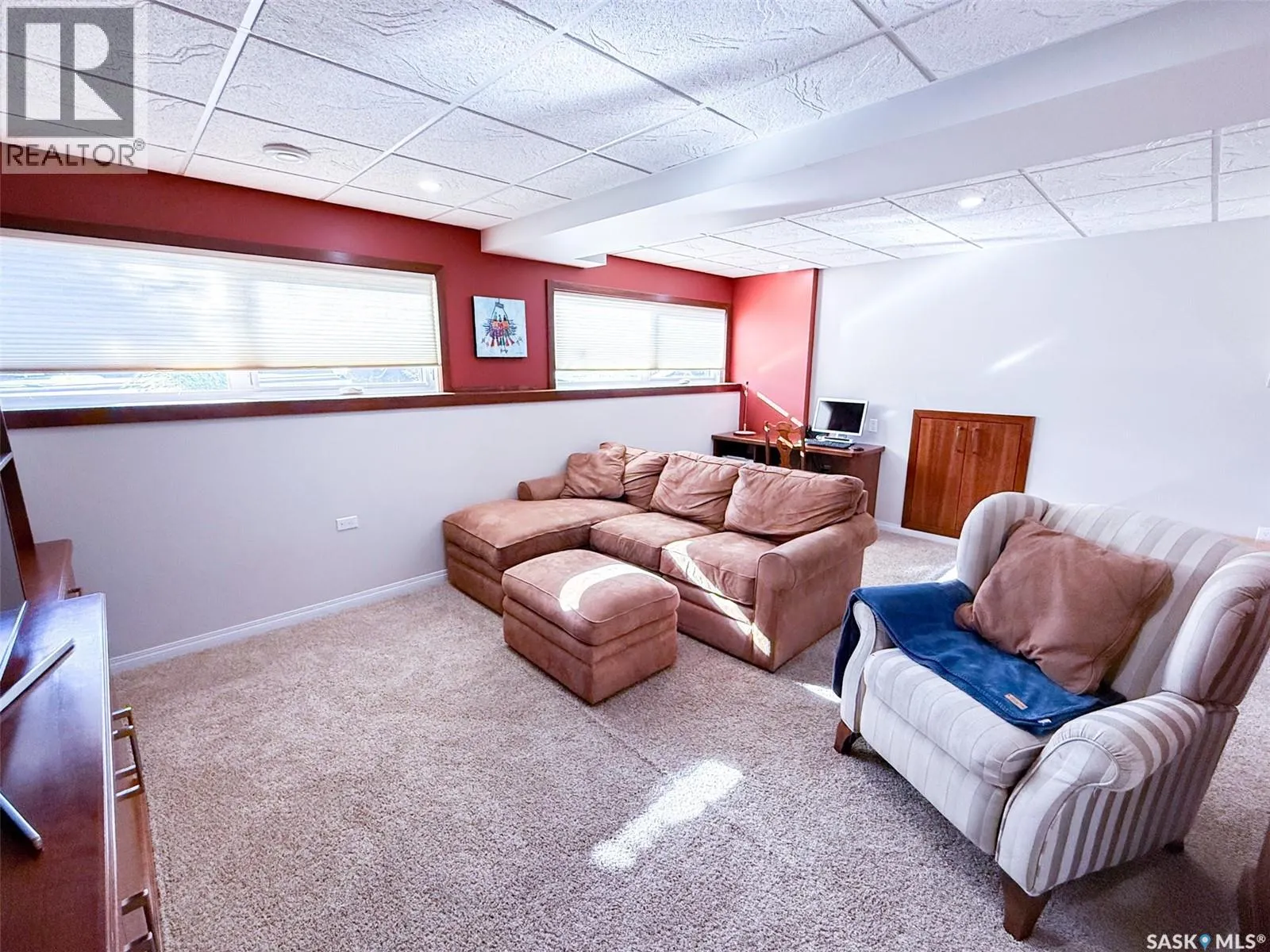 1105 Riverview CRESCENT