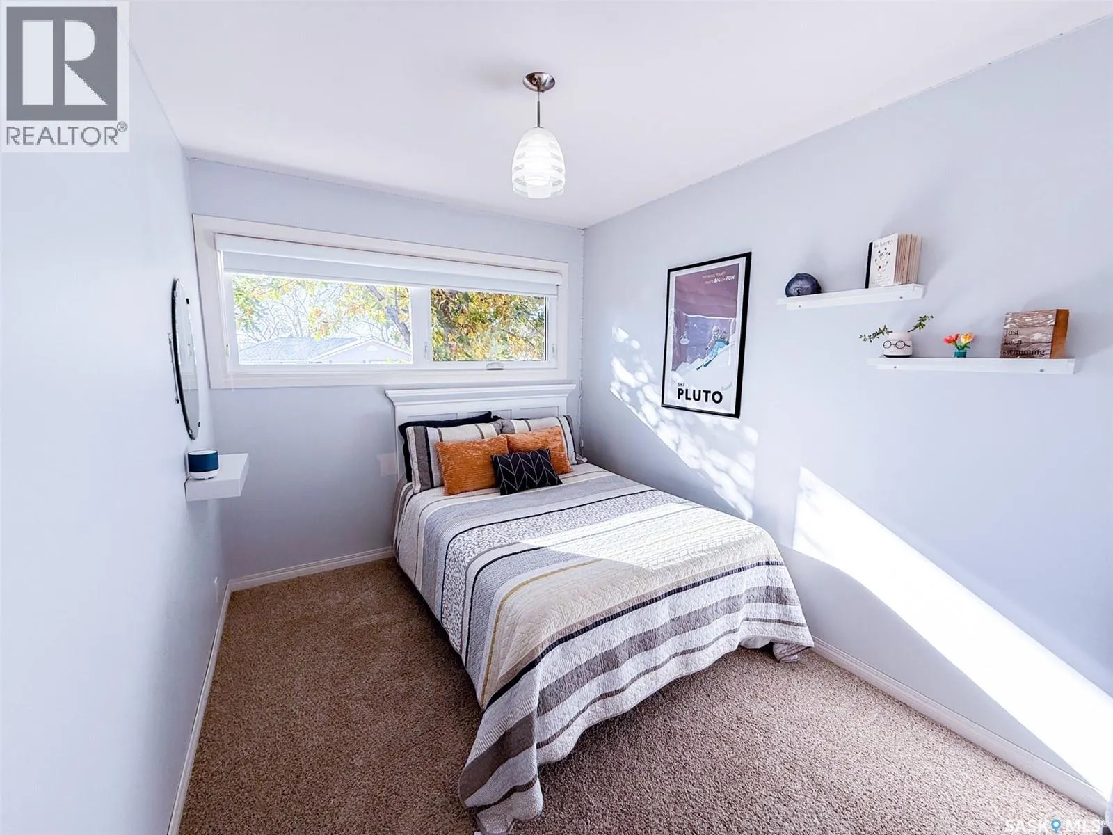 1105 Riverview CRESCENT