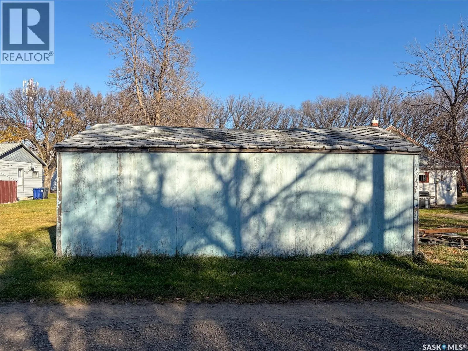 431 1st STREET W