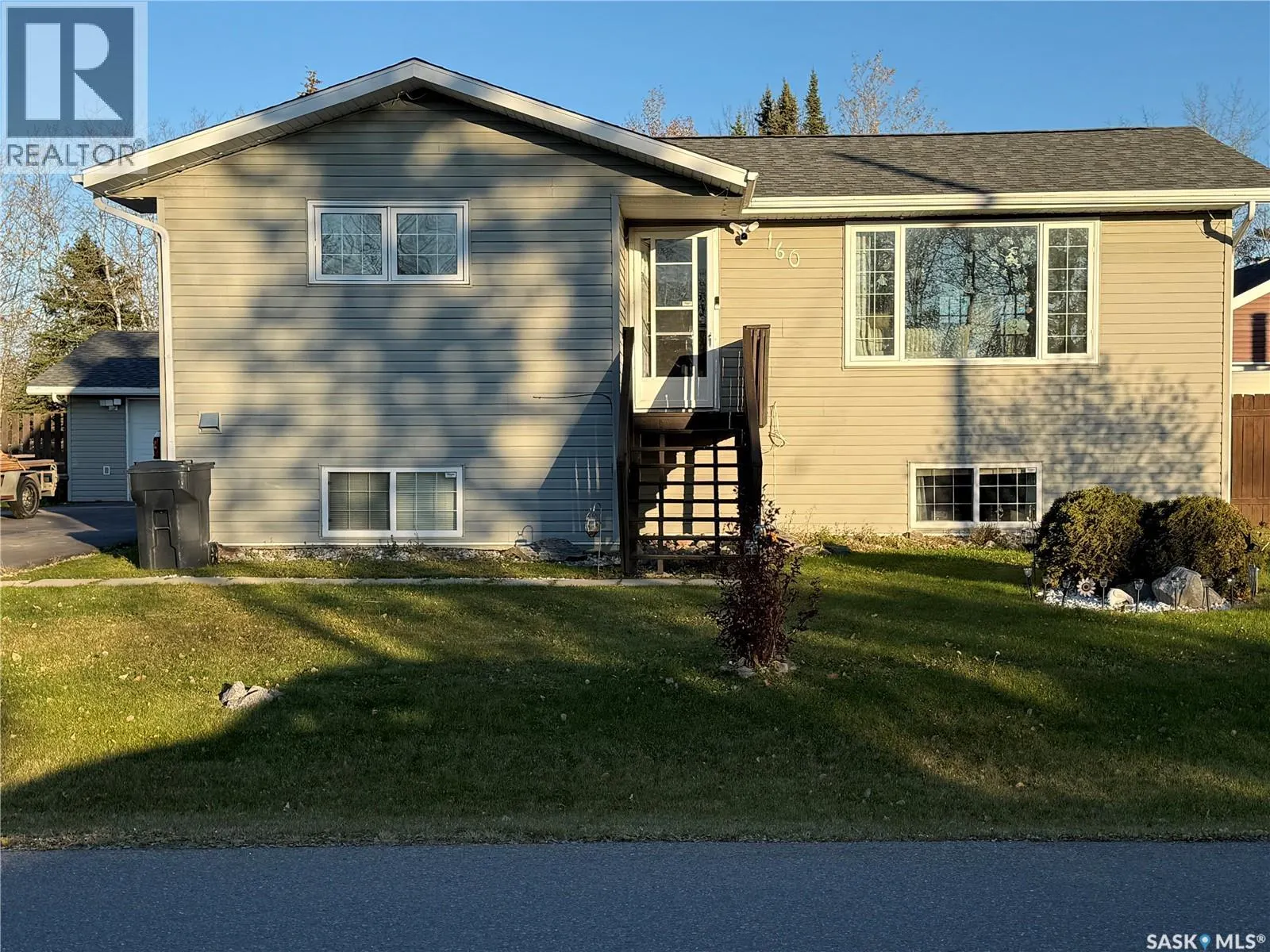 160 Vickers CRESCENT