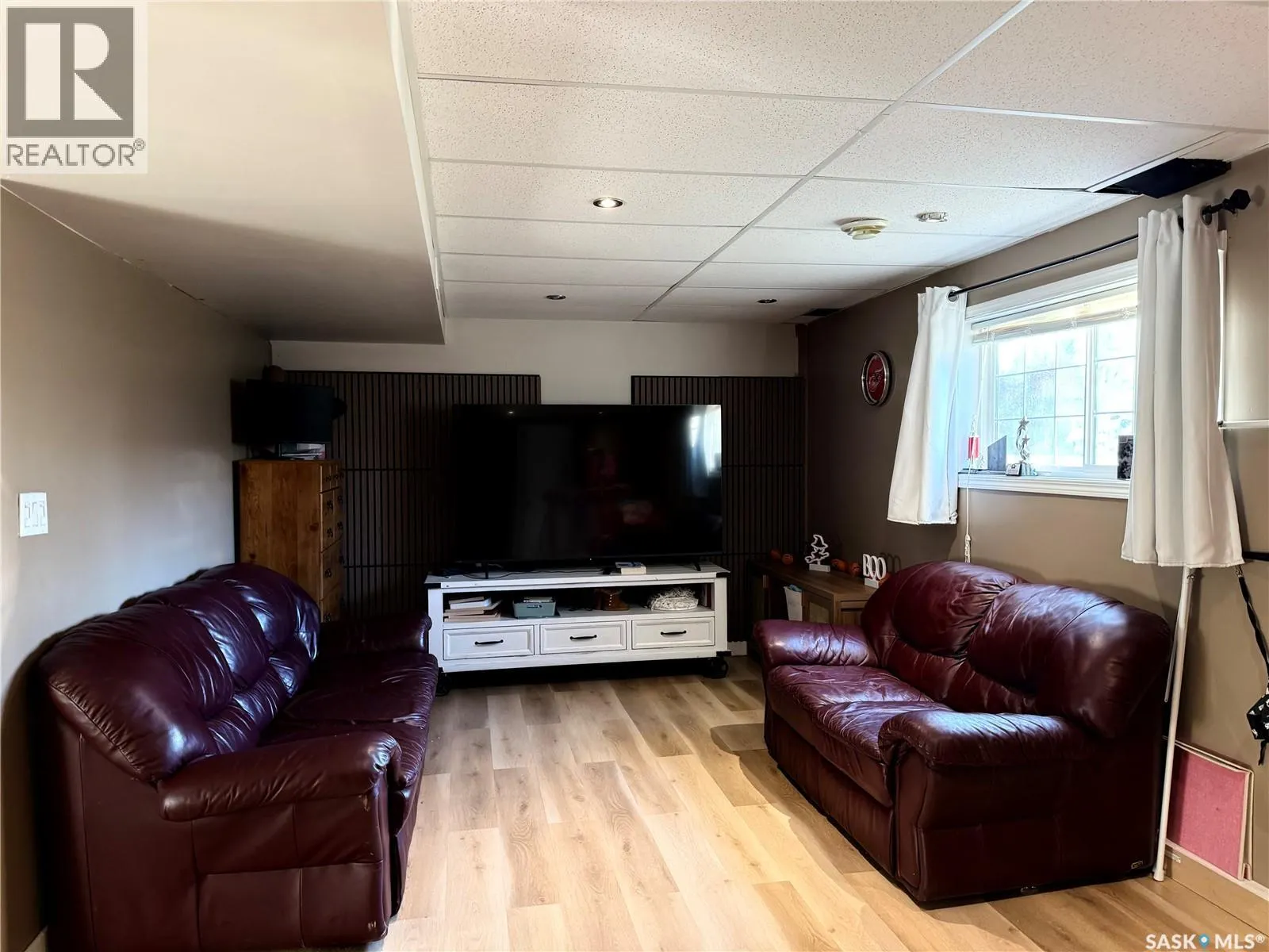 160 Vickers CRESCENT