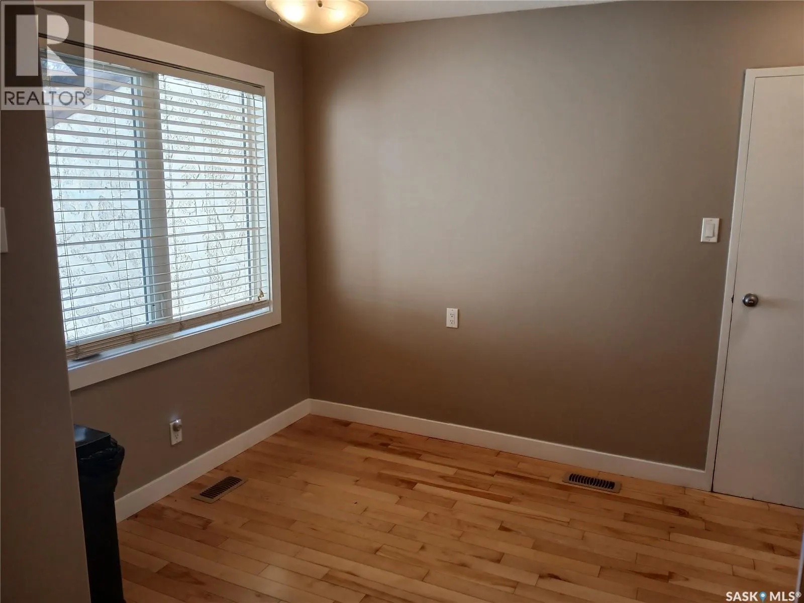 24 Cannington MEWS