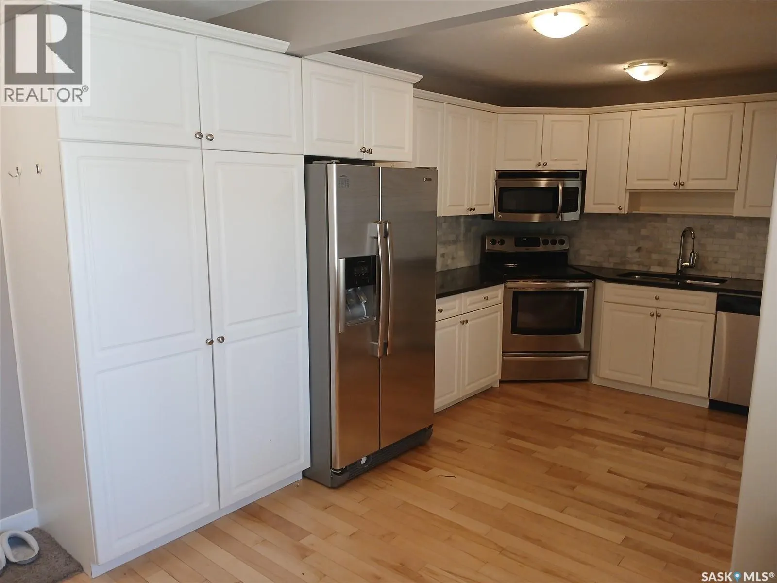 24 Cannington MEWS